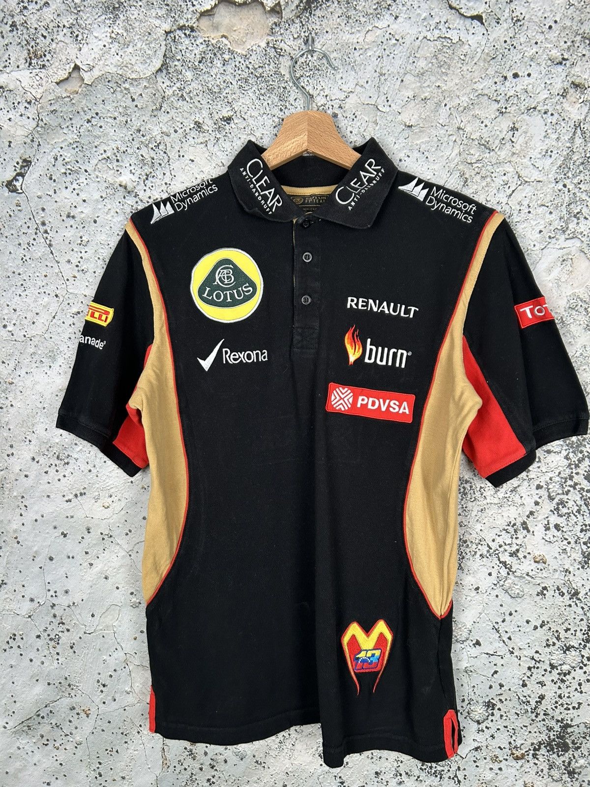 Vintage Vintage Lotus Racing Polo Tee F1 Streetwear Hype Size US S / EU 44-46 / 1 - 1 Thumbnail
