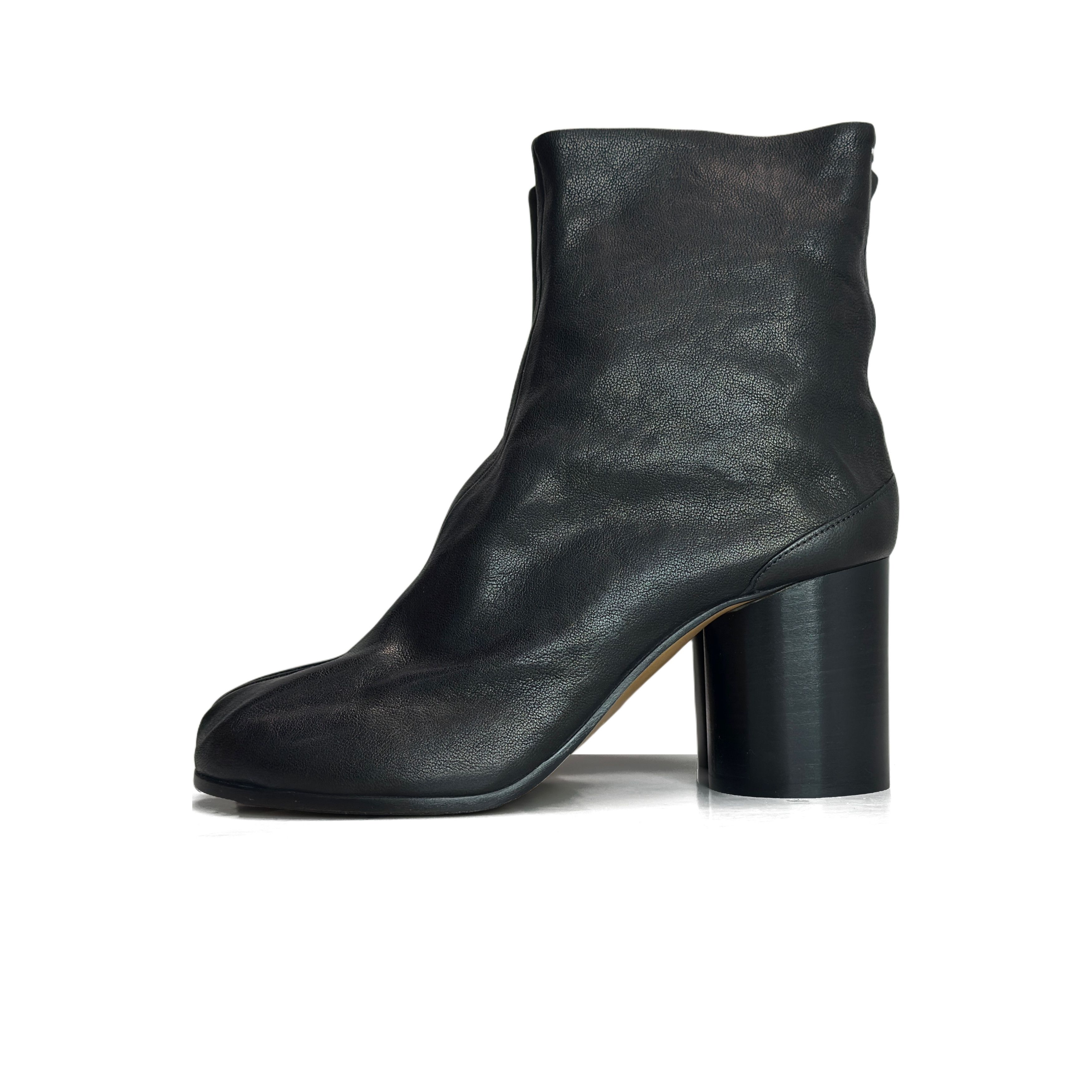 Maison Margiela Maison Margiela Tabi Leather Boots Size 37 Size US 7 / IT 37 - 1 Thumbnail