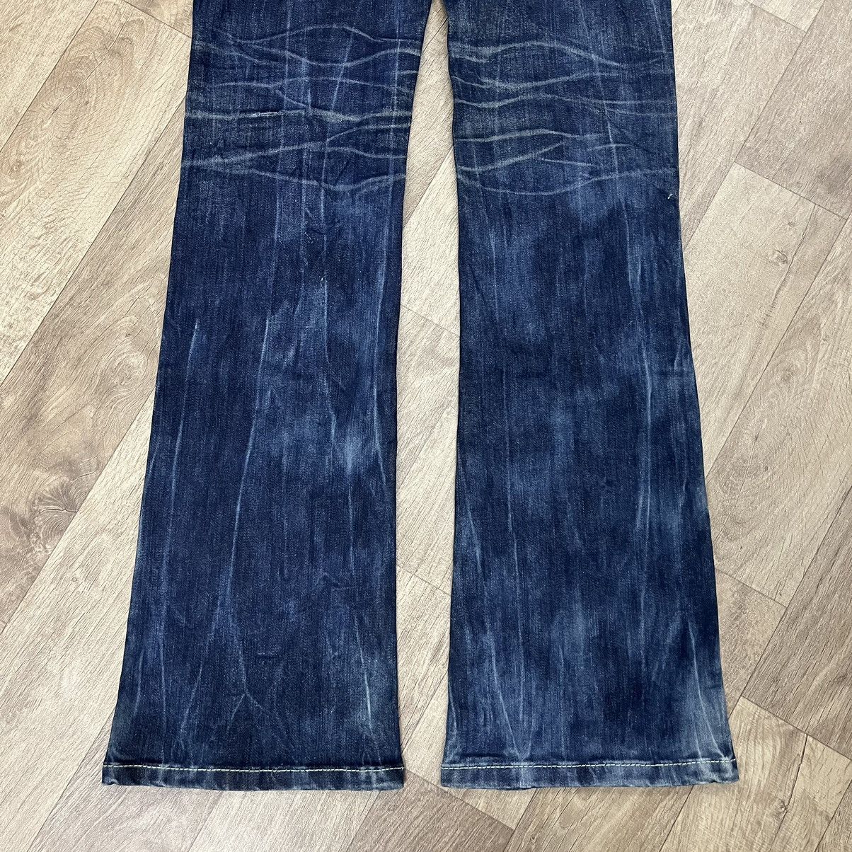 Ed Hardy × Japanese Brand Flare Jeans Red Pepper Jeans Embroidered Boot Cut Denim Size 28" / US 6 / IT 42 - 8 Thumbnail