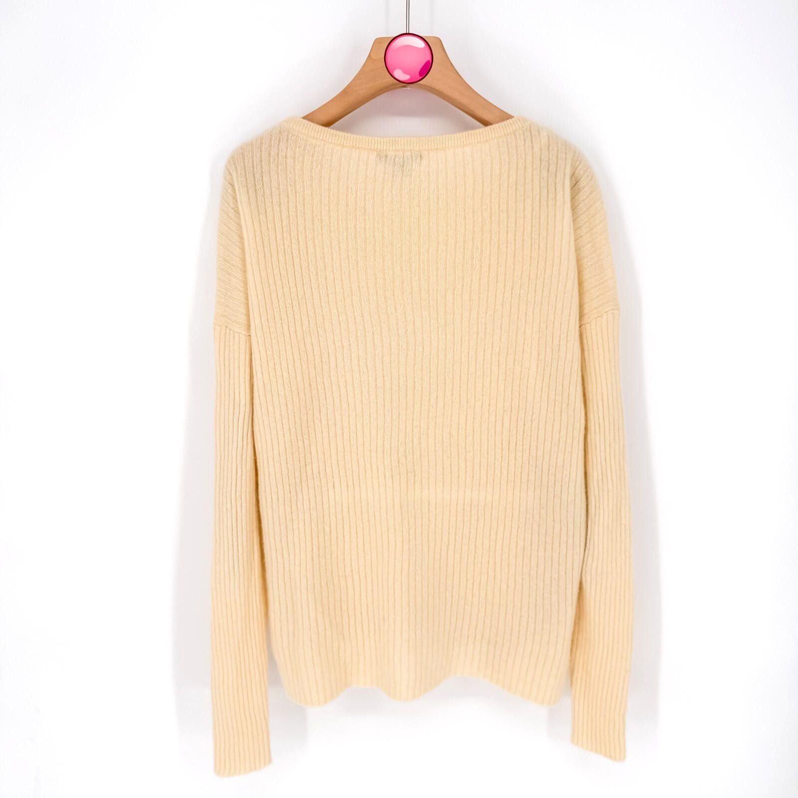 Saks Fifth Avenue Saks Fifth Avenue Cashmere Boat Neck Sweater Luxury Women S Size S / US 4 / IT 40 - 2 Thumbnail