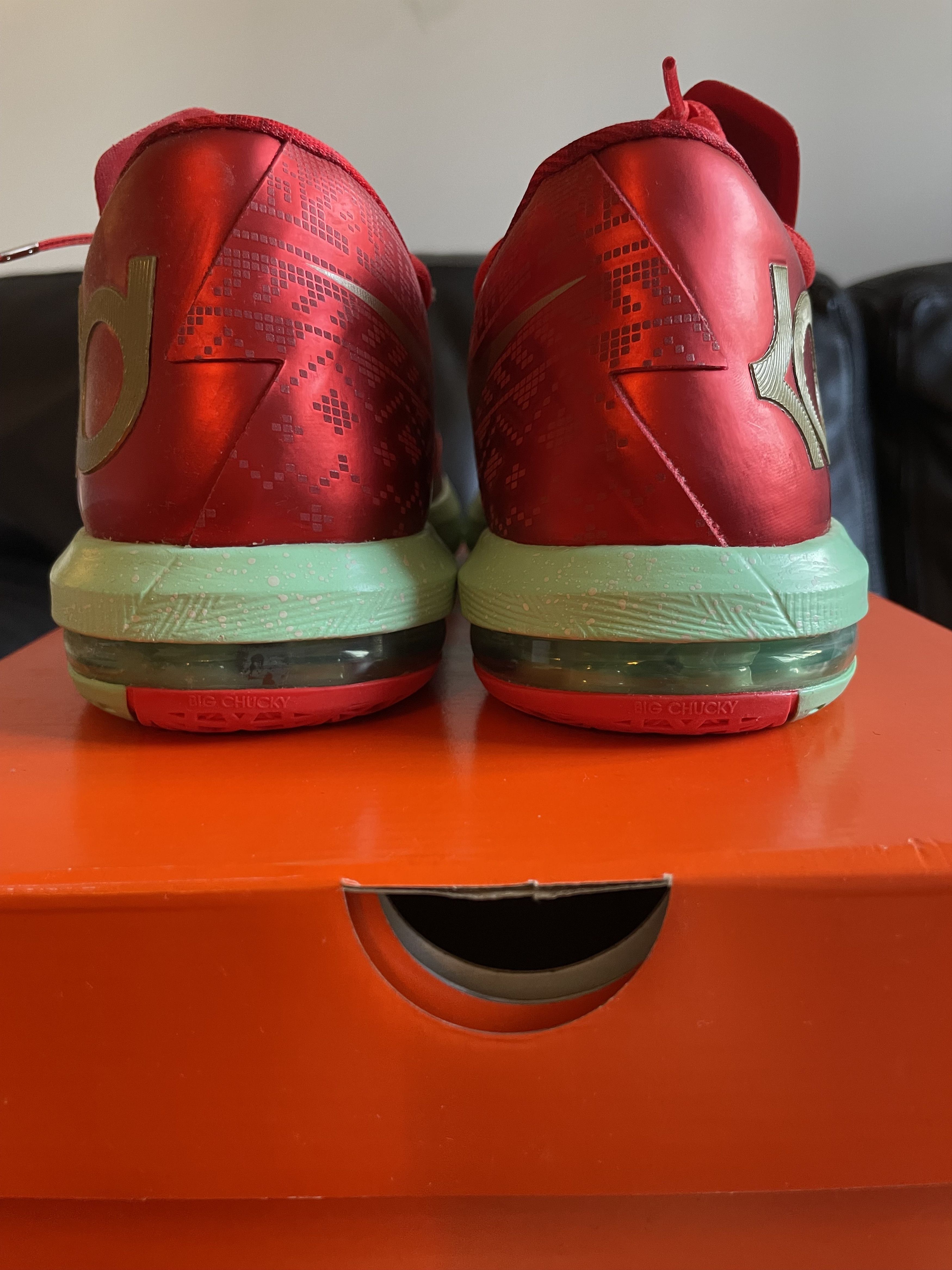 Nike Nike KD 6 Christmas Size US 8 / EU 41 - 2 Thumbnail