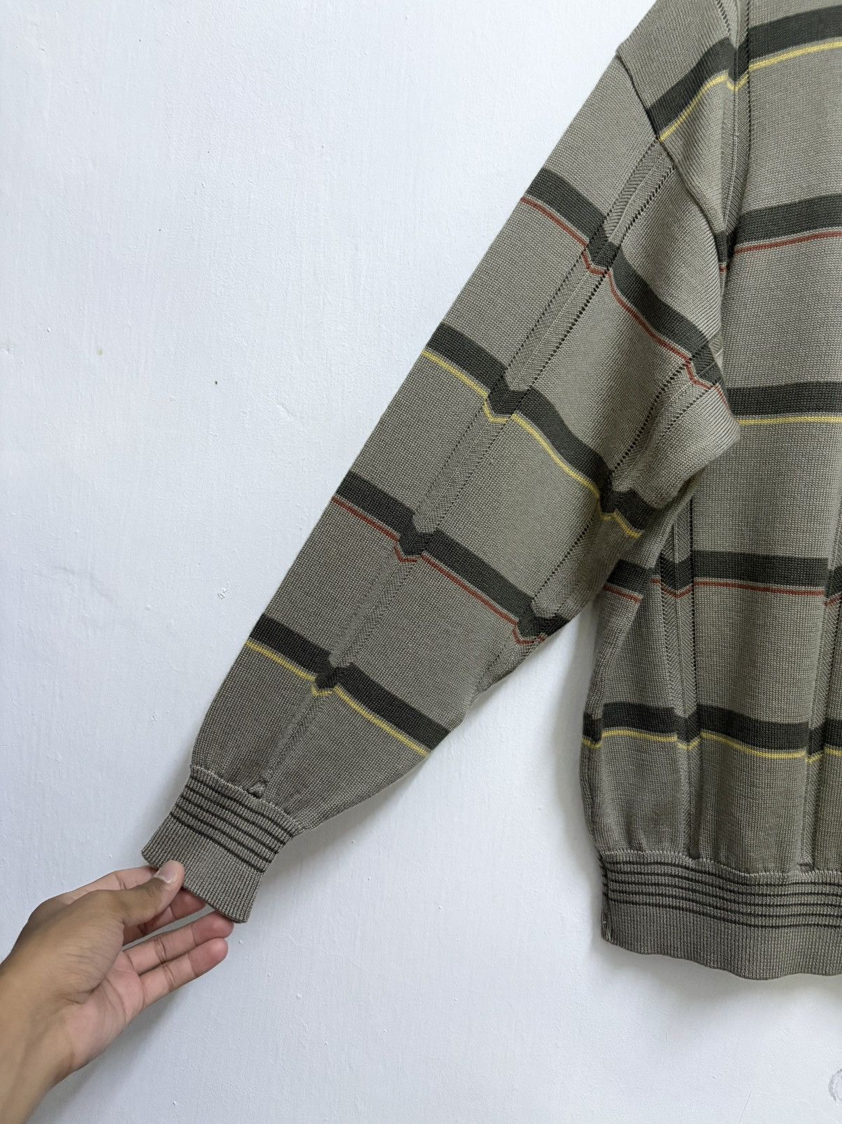 Lyle & Scott Vintage 90's Lyle & Scott Golf Embroidered Knitwear Size US L / EU 52-54 / 3 - 6 Thumbnail