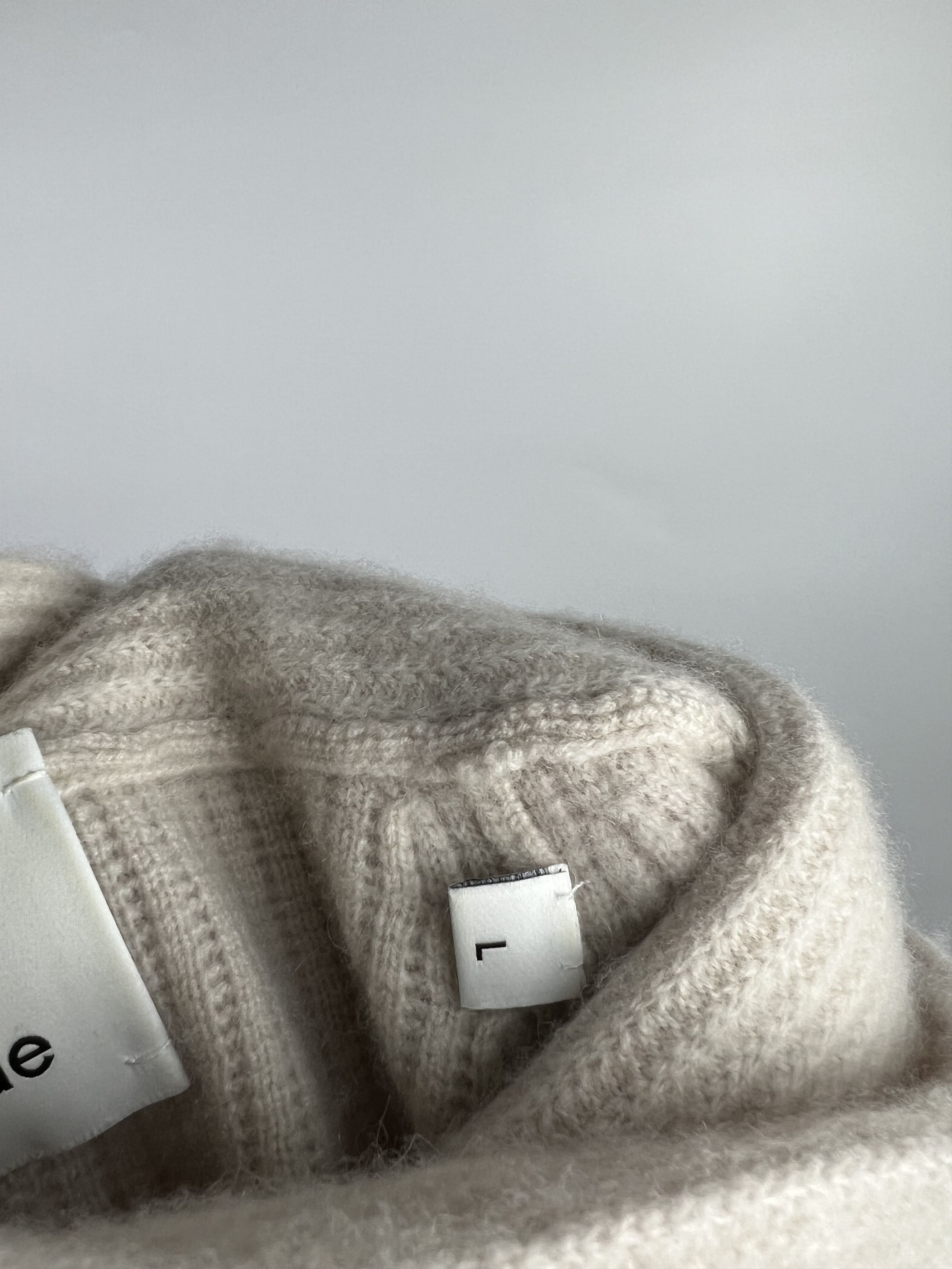 Allude Allude 100% Cashmere Ribbed Turtleneck Sweater M/L Size M / US 6-8 / IT 42-44 - 5 Thumbnail