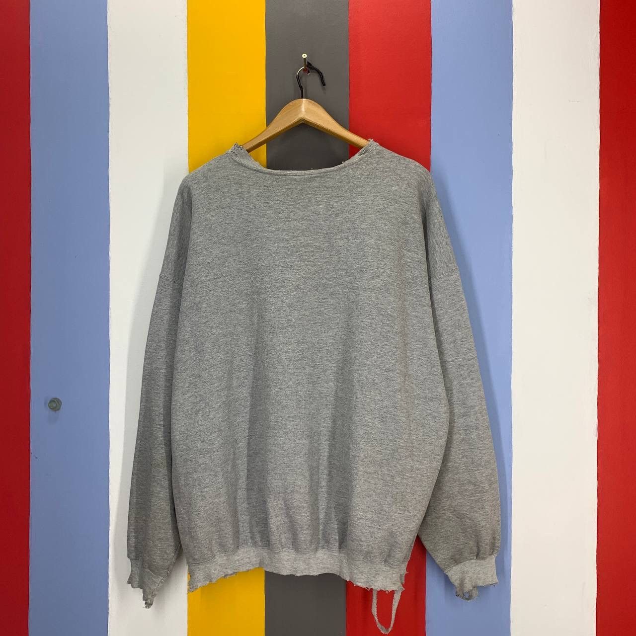Hanes 90s UNIVERSITY NEBRASKA MEDICAL CENTER Sweatshirt #2200/21 Size US L / EU 52-54 / 3 - 15 Thumbnail