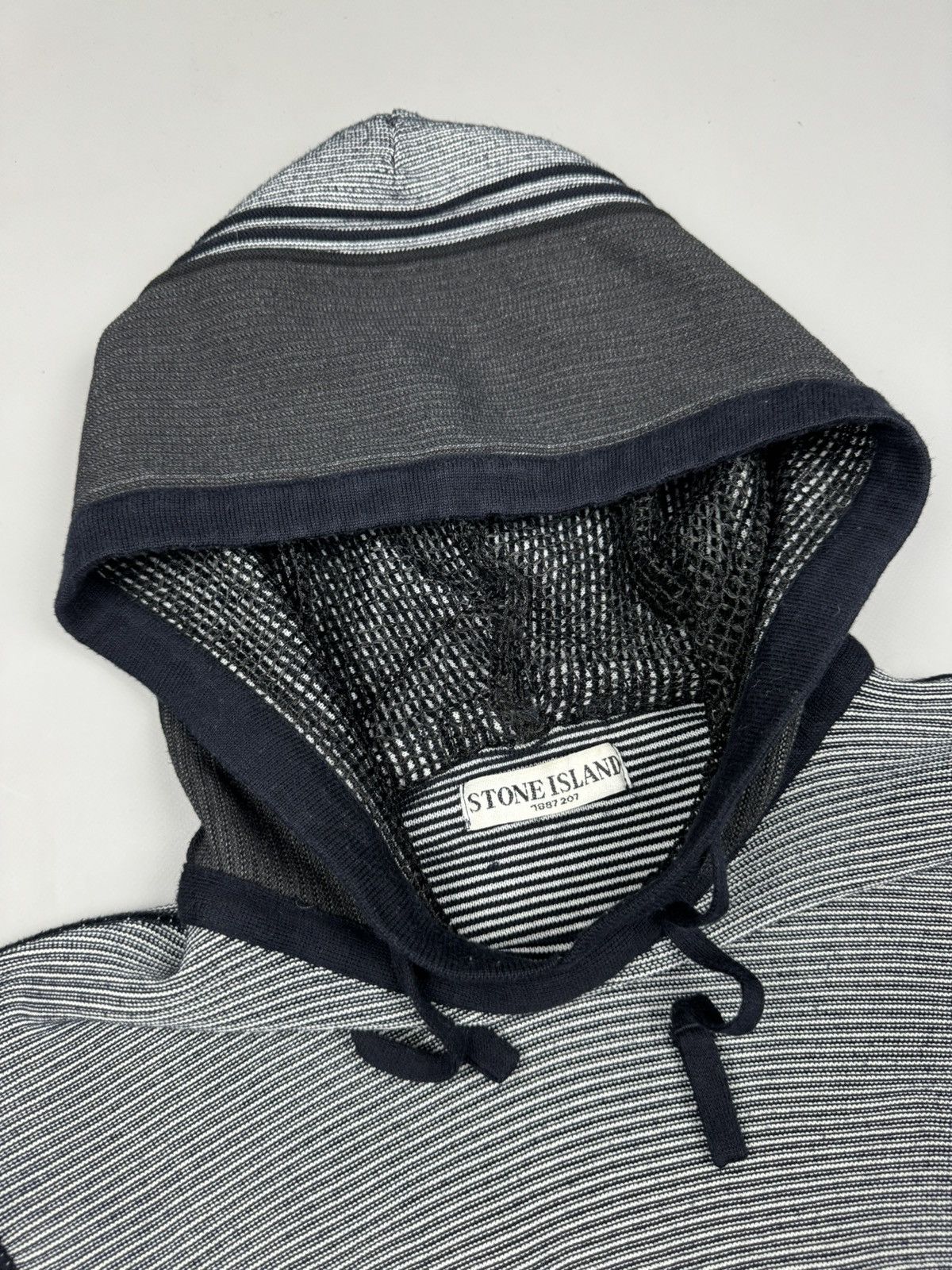 Stone Island Stone Island SS10 Stripped hooded knit sweater size L Size US L / EU 52-54 / 3 - 3 Thumbnail