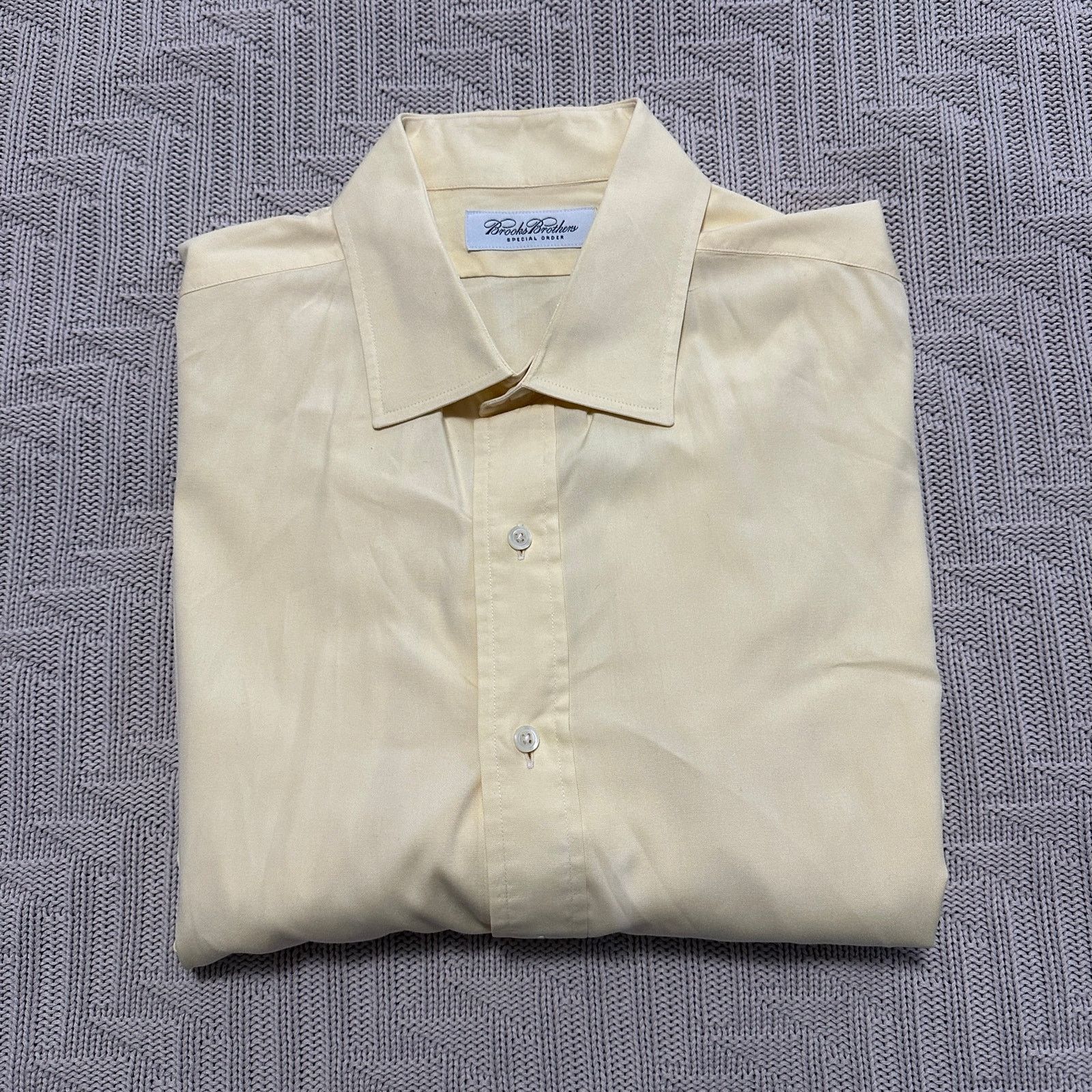 Brooks Brothers Brooks Brothers yellow custom made button down size M Size US M / EU 48-50 / 2 - 1 Thumbnail