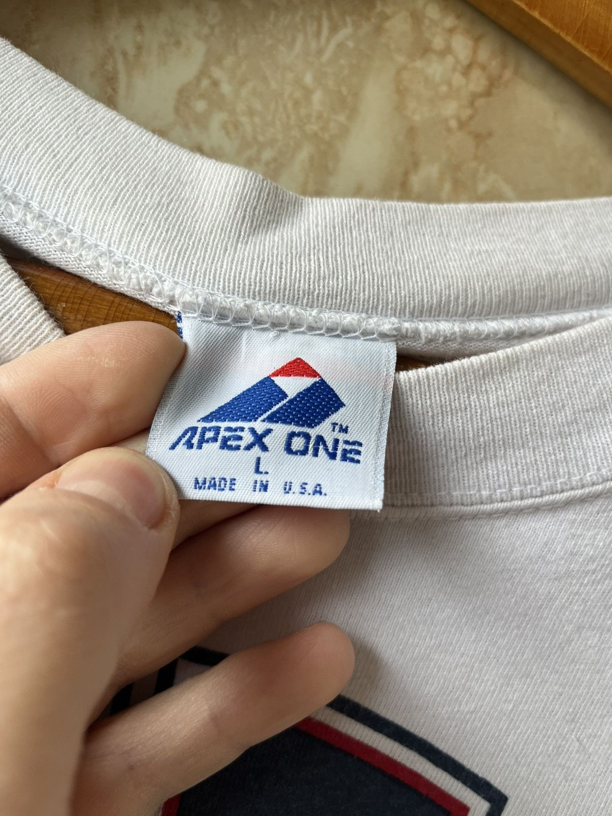 Apex One Vintage 90 Apex One Boston Red Sox T shirt Size US L / EU 52-54 / 3 - 6 Thumbnail