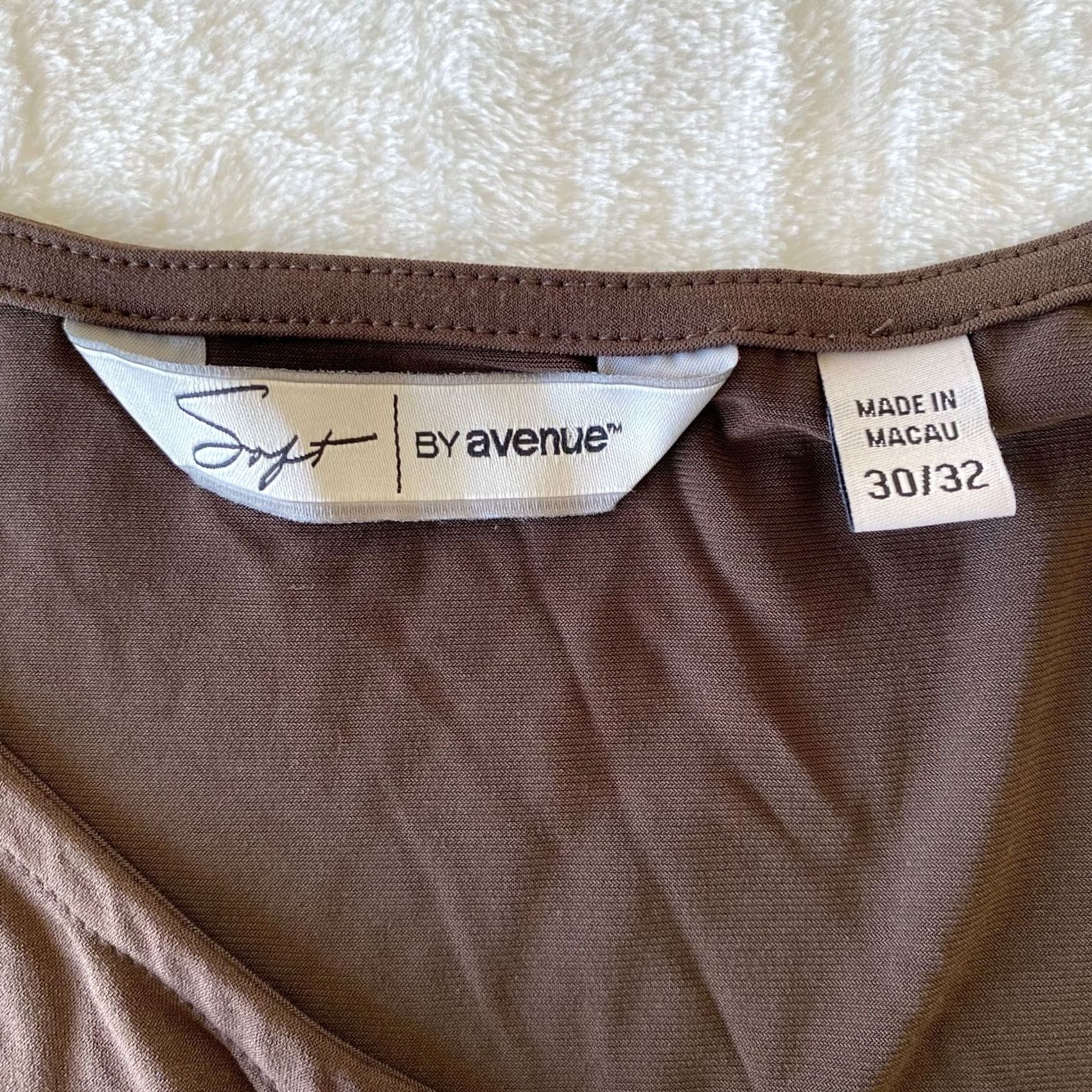 Avenue Avenue Womens Tank Top Size 30/32 Brown Sleeveless Scoop Neck Stretch Size 4XL / US 24-26 - 3 Thumbnail