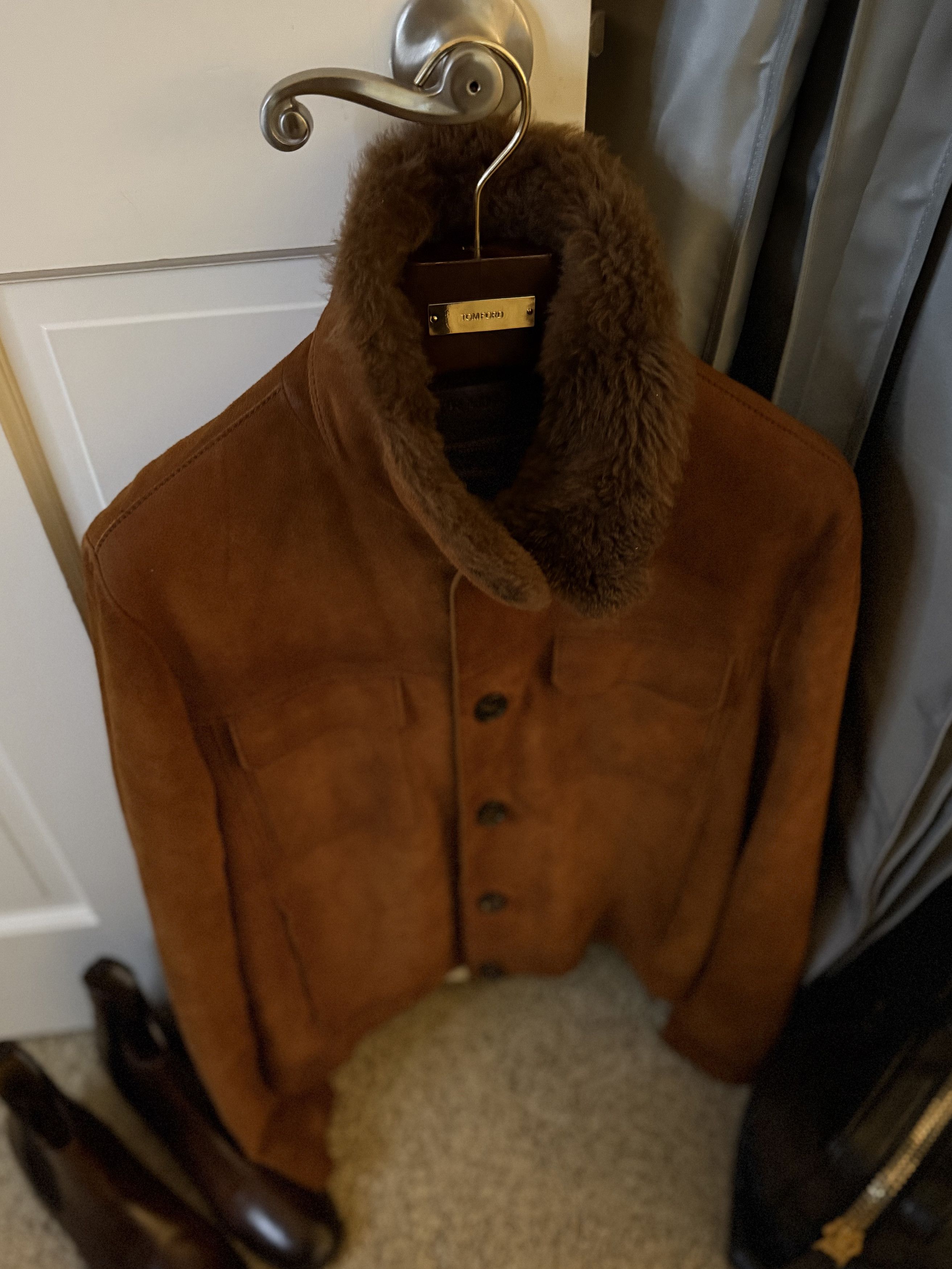 Prada Ultimate Rare $10,500 w/tax Shearling Collar Burnished Suede Size US L / EU 52-54 / 3 - 13 Thumbnail