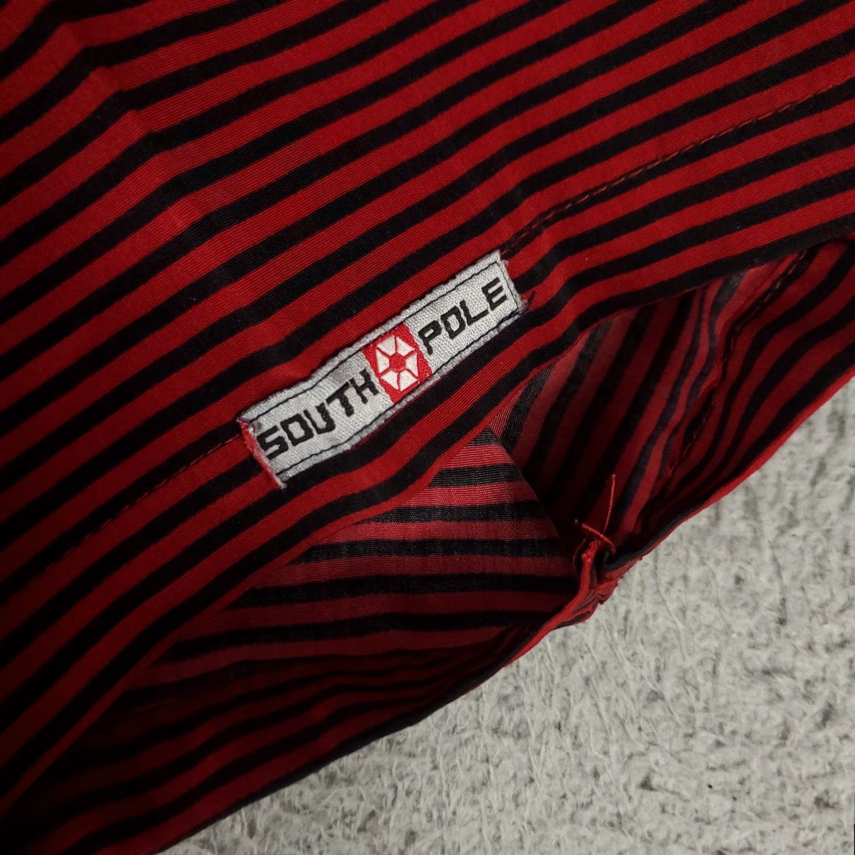 Southpole Southpole Shirt Mens 2XL Black Red Striped Button-Up Short Sleeve Casual Size US XXL / EU 58 / 5 - 4 Thumbnail