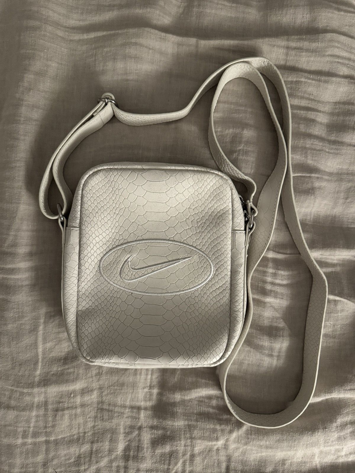Nike Supreme Shoulder Bag | Grailed