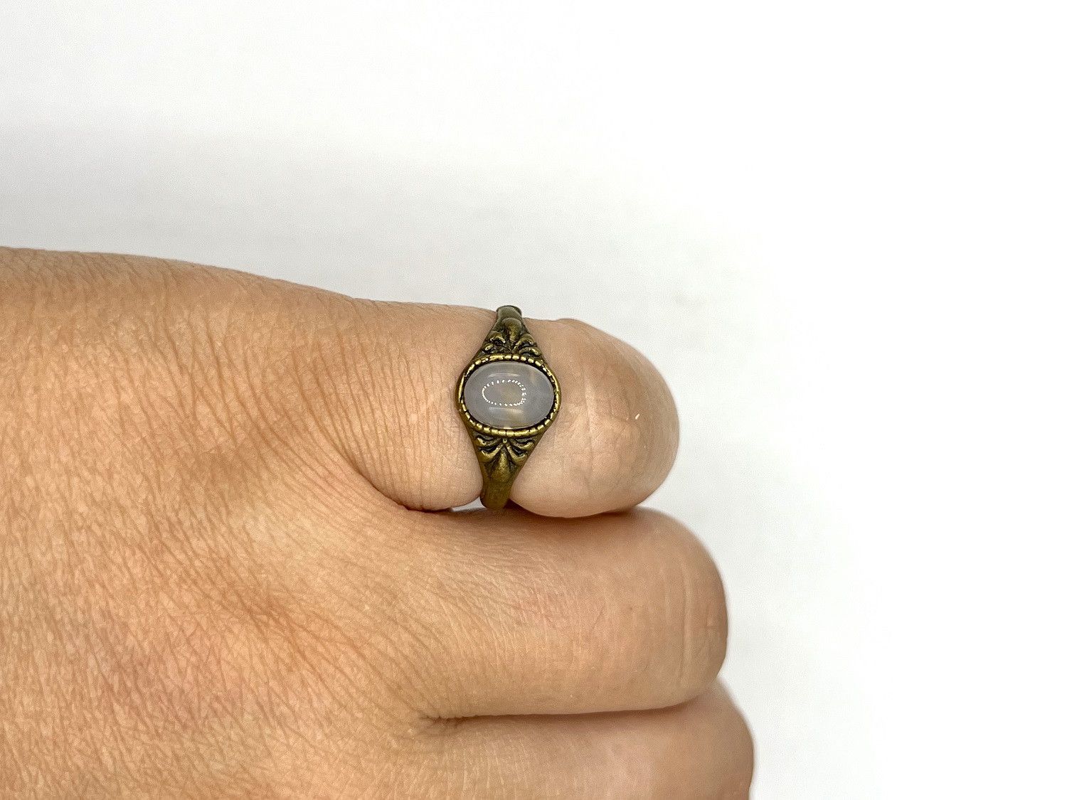 Handmade White Opalite bronze ring - size 6 Size ONE SIZE - 4 Thumbnail