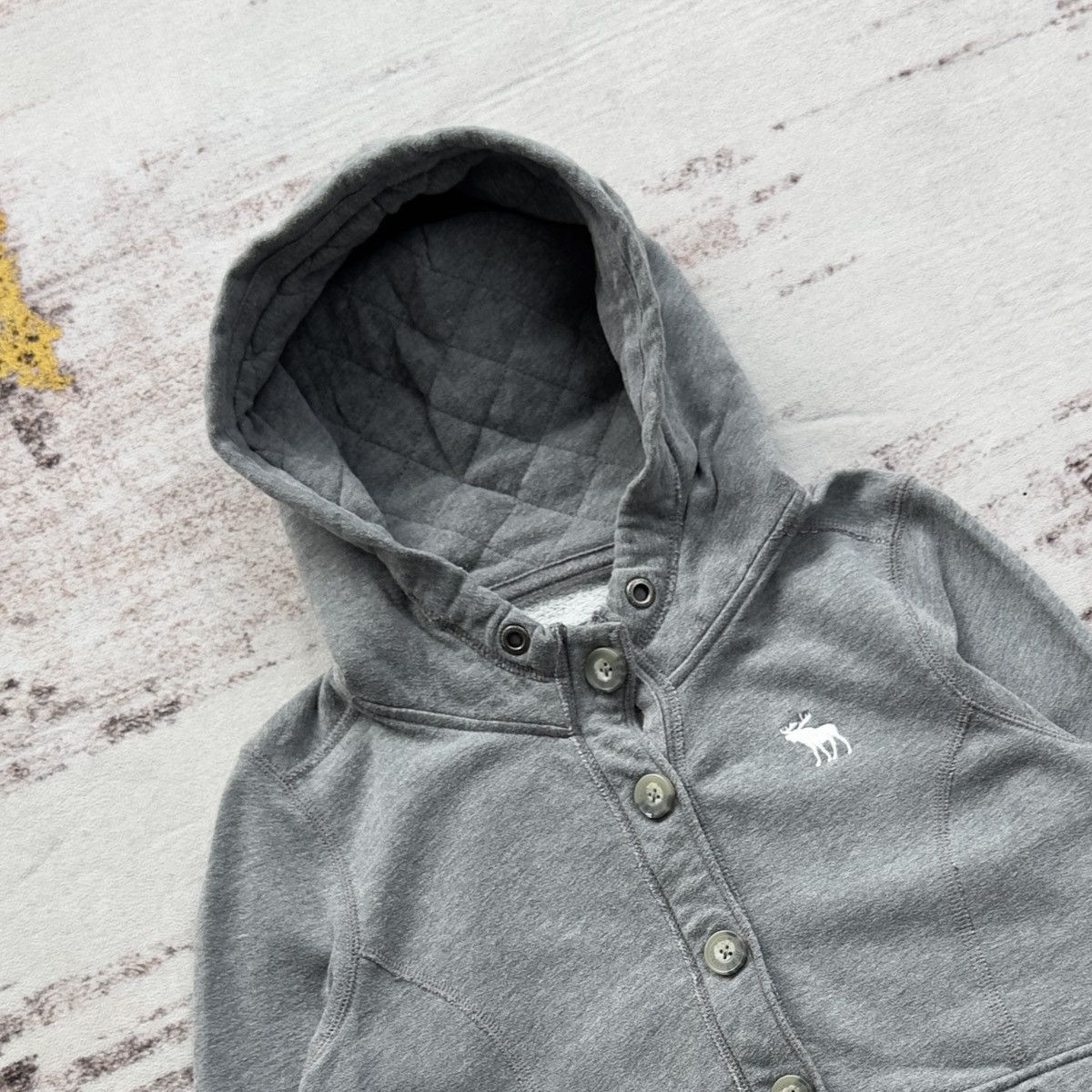 Abercrombie & Fitch ABERCROMBIE & FITCH VINTAGE GREY CROPPED EMBROIDED LOGO HOOD Size US XS / EU 42 / 0 - 2 Thumbnail