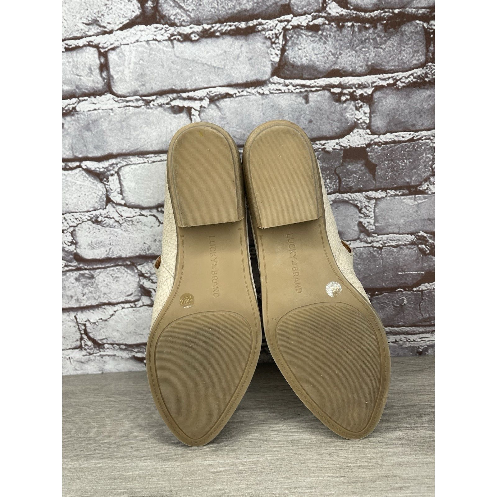 Lucky Brand Lucky Brand Mahzan Ivory Leather Lizard Print Loafer Heel Sh Size US 9.5 / IT 39.5 - 22 Thumbnail