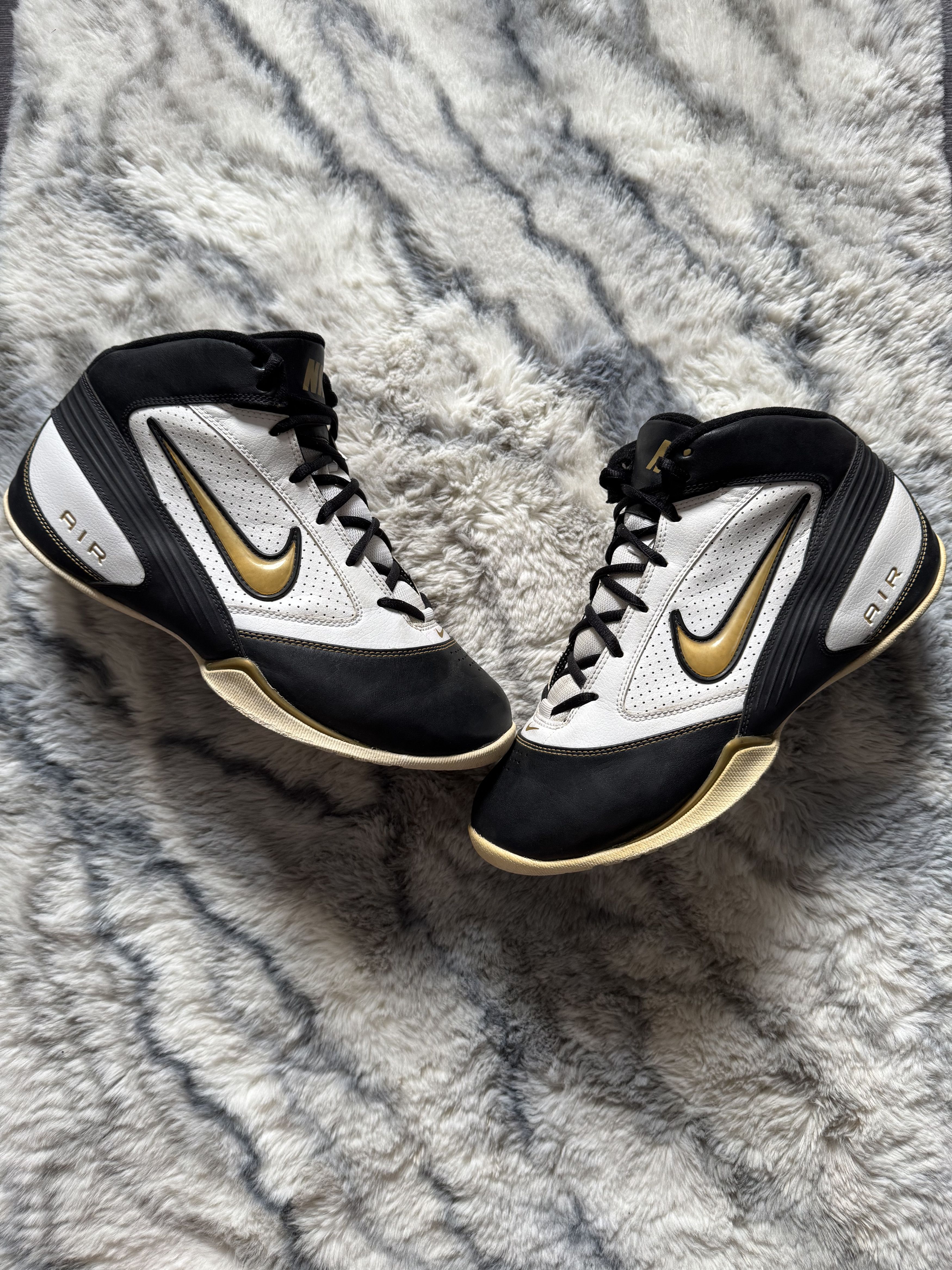 Nike Vintage Nike Air Flight Scorer Hi-Top Sneakers Size US 11 / EU 44 - 1 Thumbnail