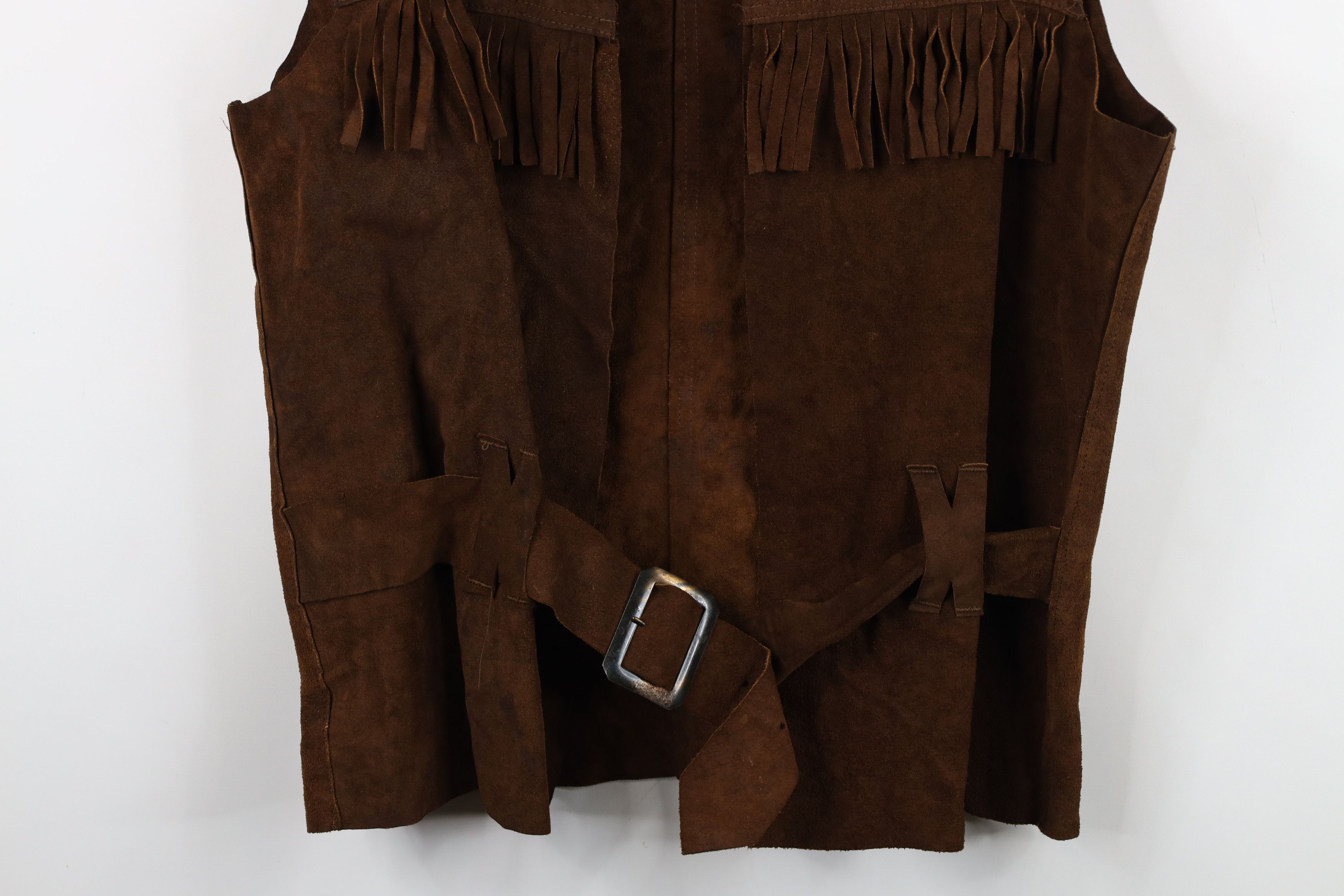 Vintage Vintage 60s 70s Boho Chic Belted Fringed Suede Leather Vest Size L / US 10 / IT 46 - 3 Thumbnail