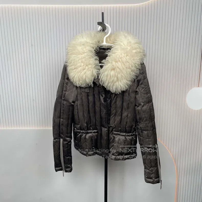 Louis Vuitton Louis Vuitton Wool goose down jacket Size XS / US 0-2 / IT 36-38 - 1 Thumbnail