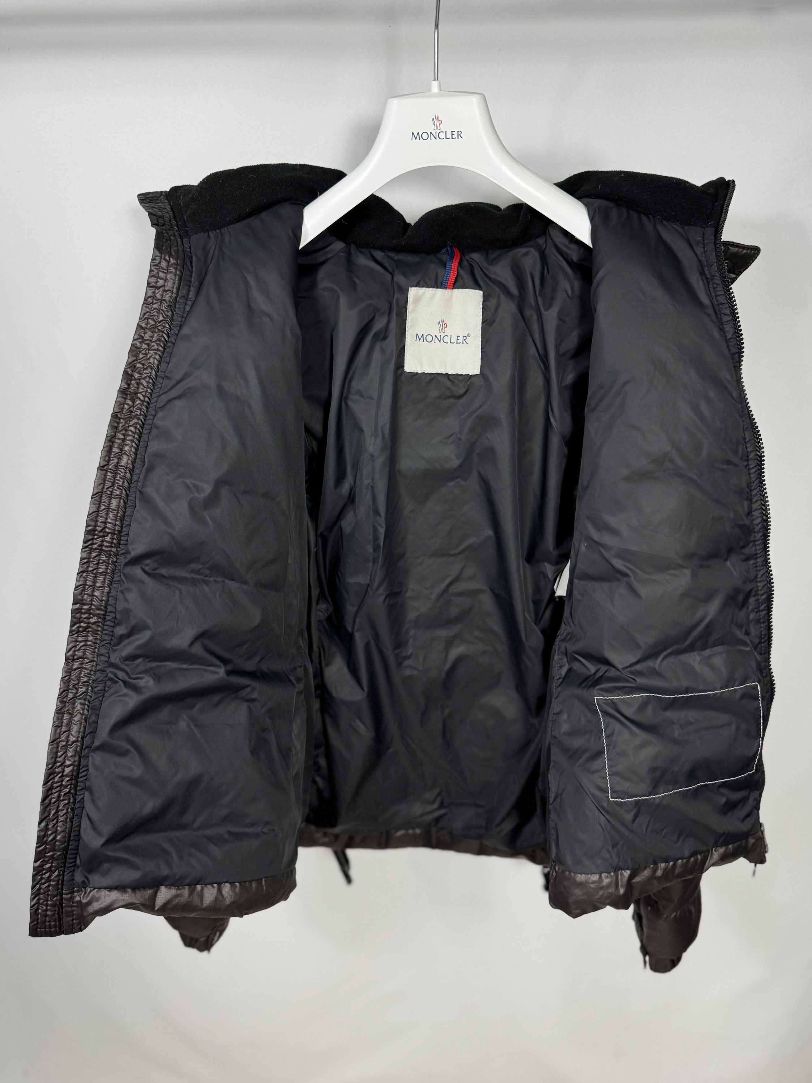 Moncler Moncler Bea Jacket Size M / US 6-8 / IT 42-44 - 6 Thumbnail