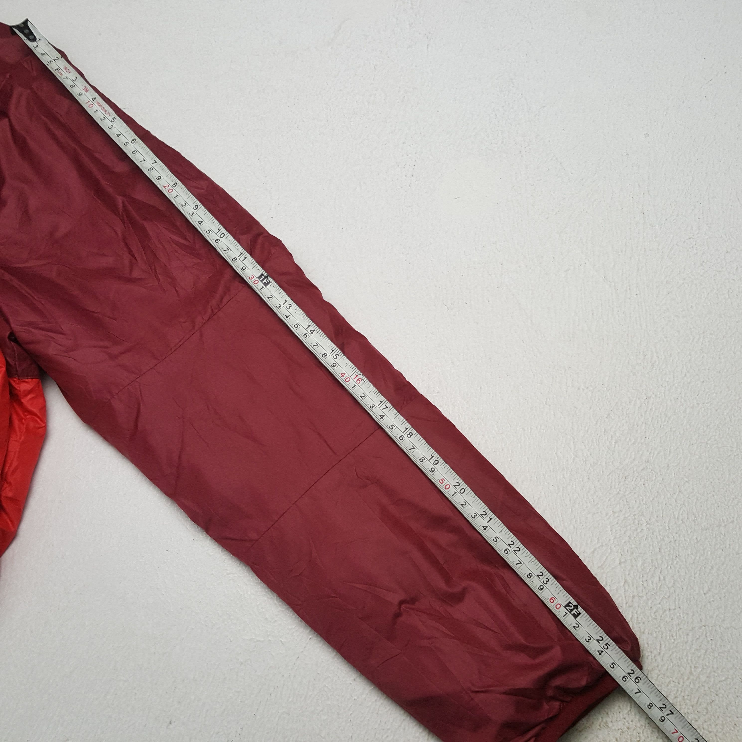 Nike × Vintage Vintage NIKE Small Swoosh Sportswear Sweater c289n3 Size US M / EU 48-50 / 2 - 11 Thumbnail