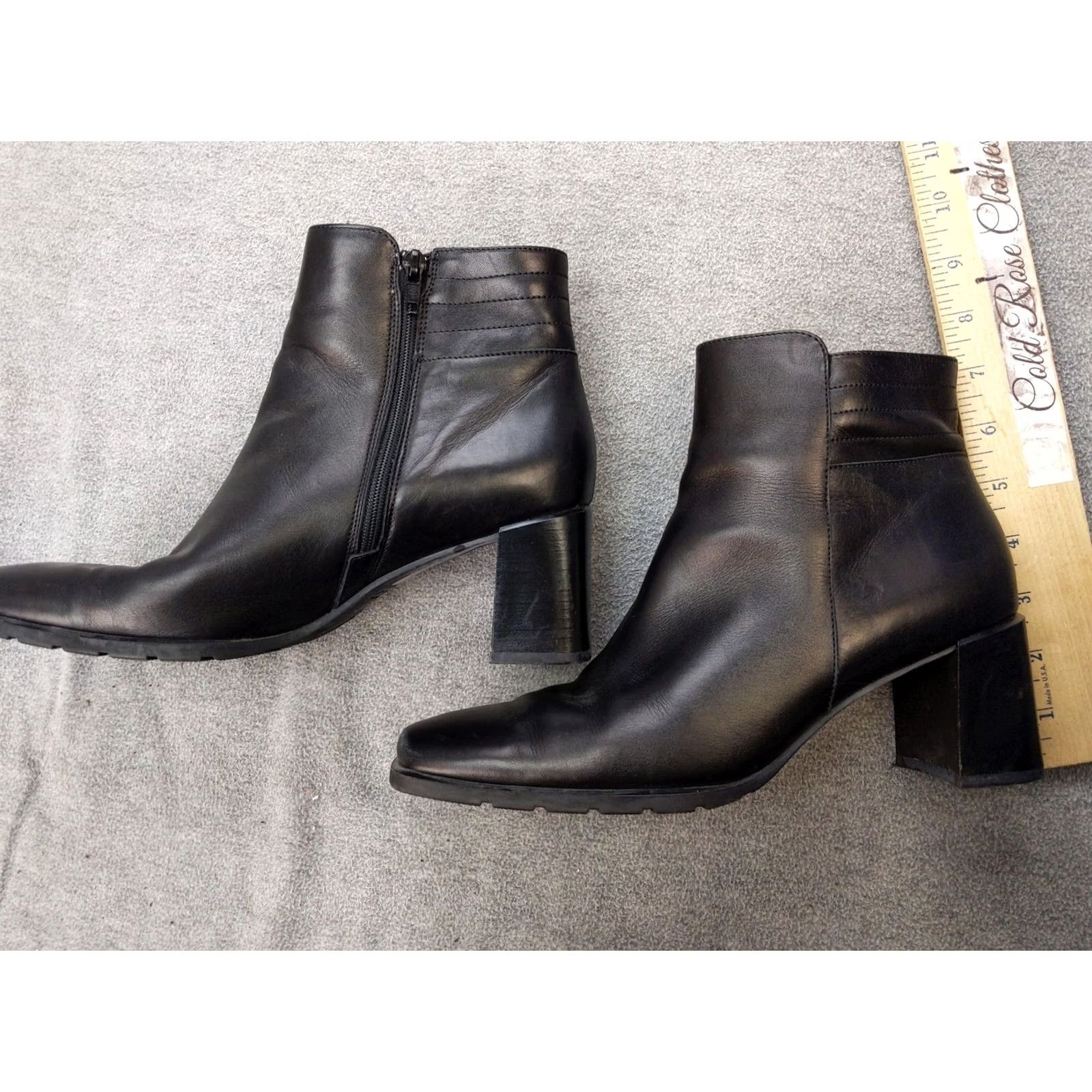 Ecco ECCO Boots Womens Size 7 38 Black Leather Ankle Zip Block Heel Booties Size US 7 / IT 37 - 2 Thumbnail