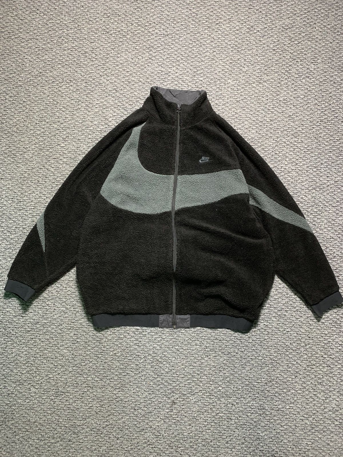 Nike reversible swoosh fleece jacket best sale