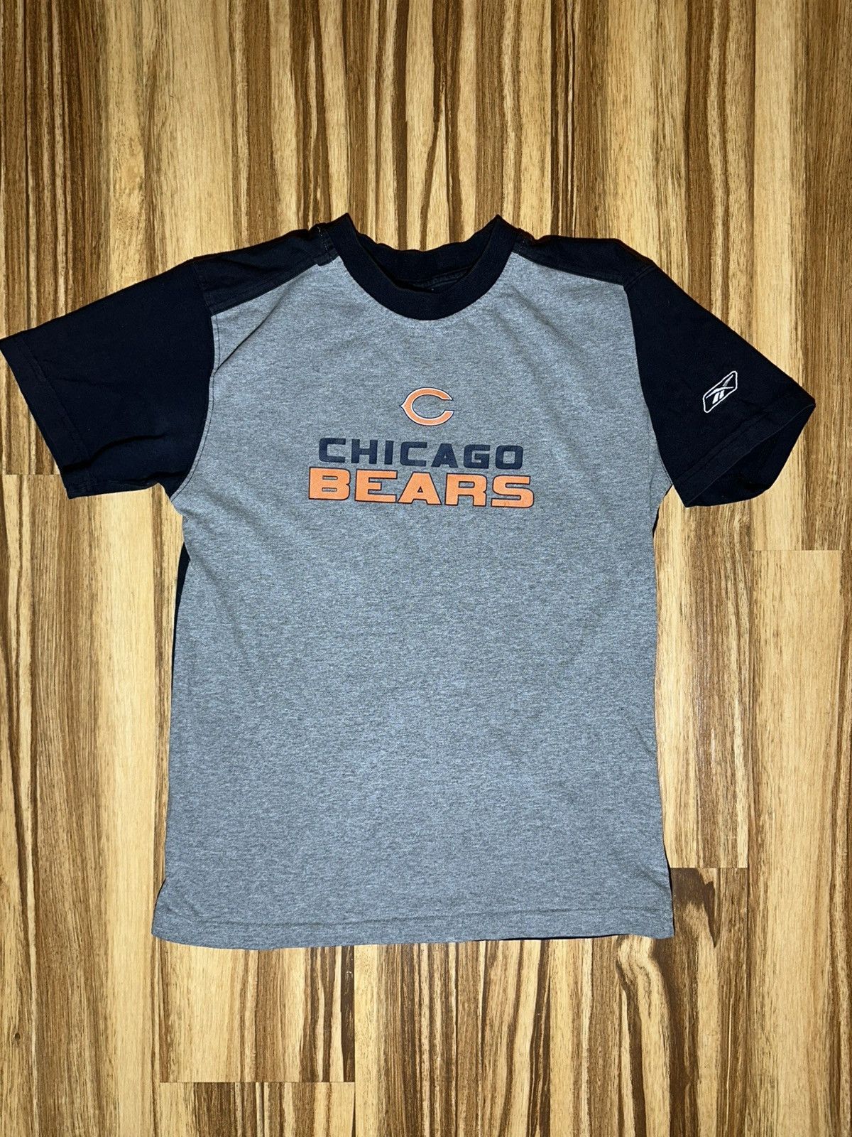 Reebok 2004-2006 Reebok Chicago Bears Gray and Black Tee Size US L / EU 52-54 / 3 - 1 Thumbnail