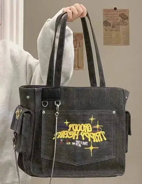 Individualized Shirts Fashion embroidery tote bag with chain vintage Size ONE SIZE - 2 Thumbnail