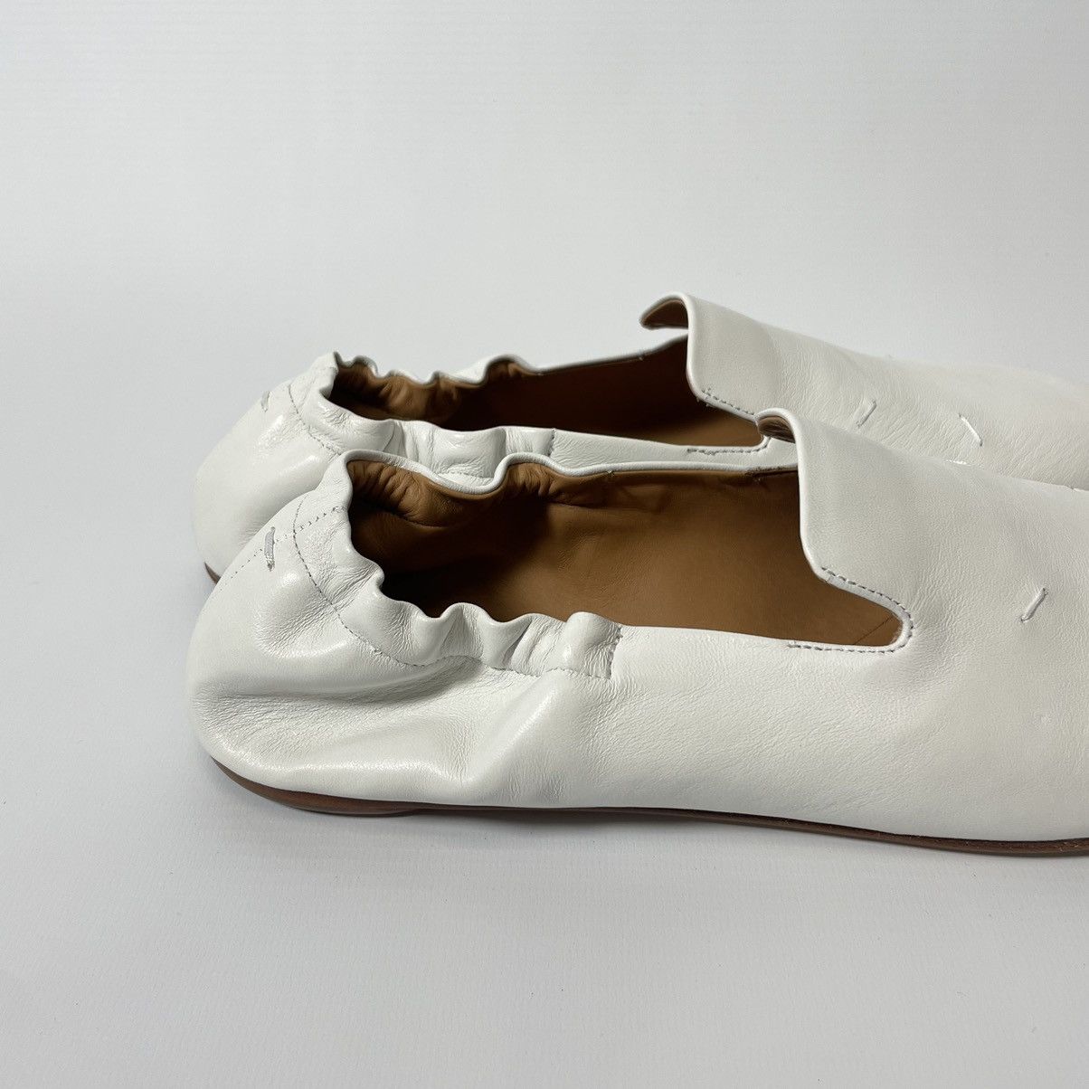 Maison Margiela S/S 21 White Leather Ballet Pump Loafers Size US 10 / IT 40 - 8 Thumbnail