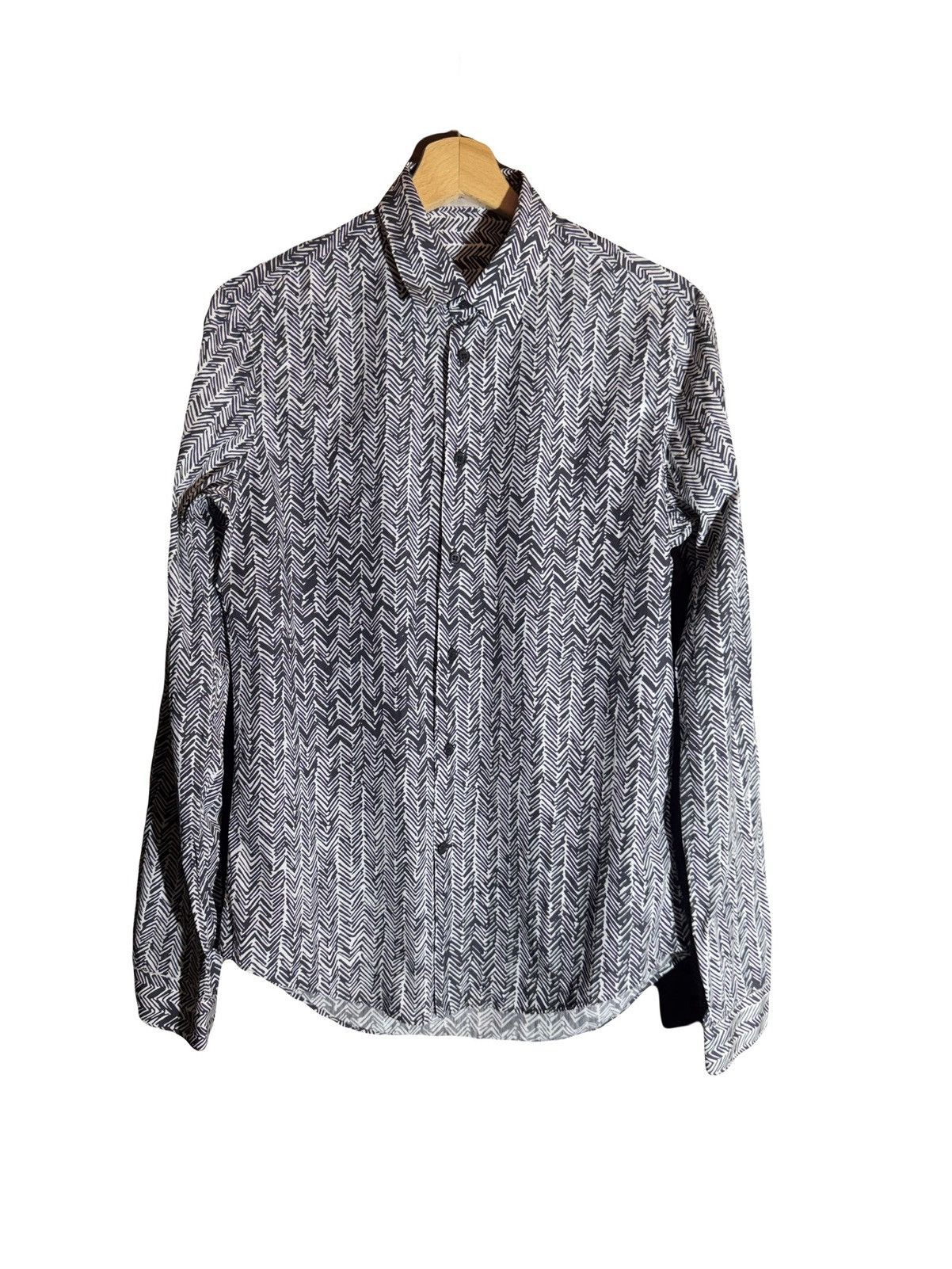 Balenciaga sample balenciaga printed shirt 38 men Size US S / EU 44-46 / 1 - 1 Thumbnail