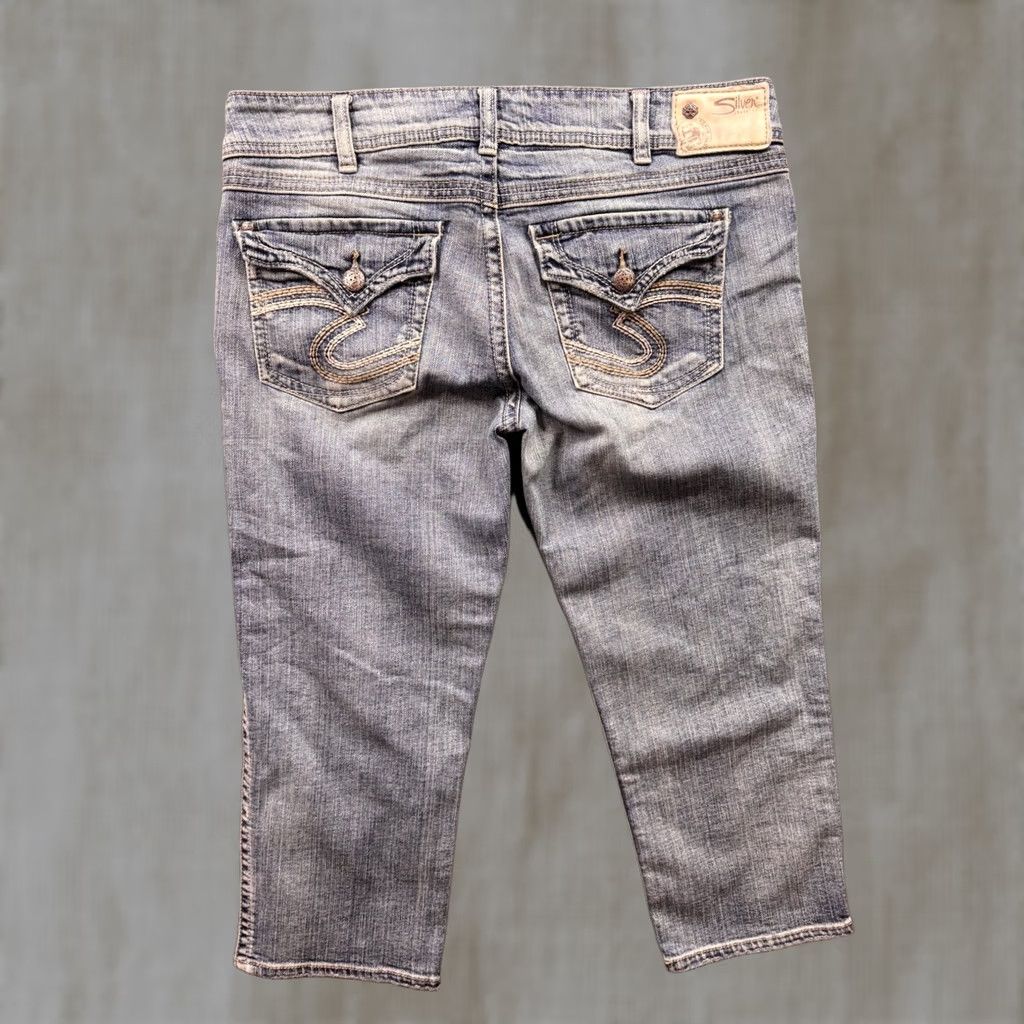Silver Jeans Co. Silver Jeans Co Womens McKenzie Capri Jeans Light Wash Mid Rise 30 19in Size 30" / US 8 / IT 44 - 1 Thumbnail