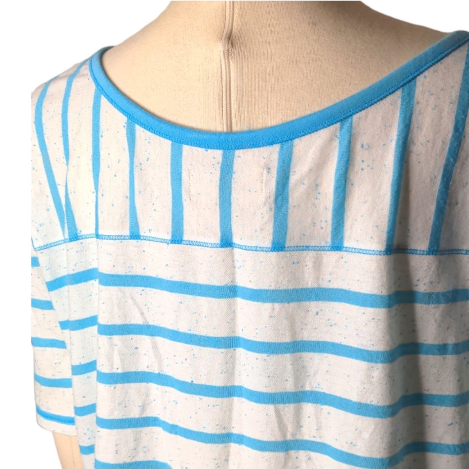 Hollister HOLLISTER White Teal Burnout Striped Tee Large NEW Size L / US 10 / IT 46 - 3 Thumbnail