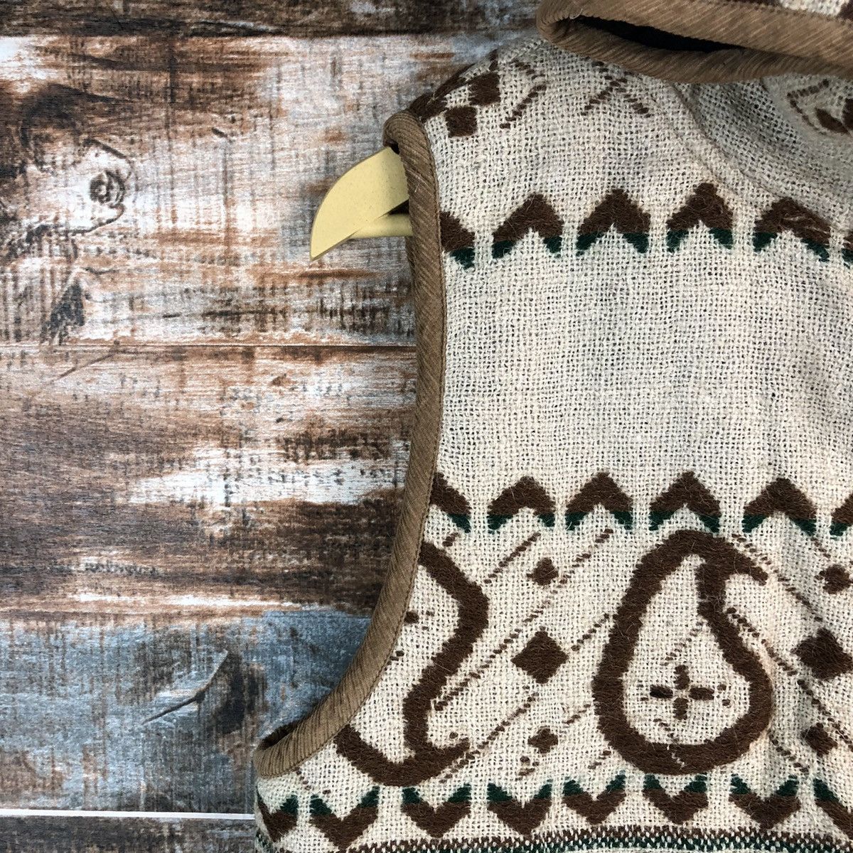 Japanese Brand Amina Brown Cardigan Hoodie Vest #A2301 Size US M / EU 48-50 / 2 - 9 Thumbnail