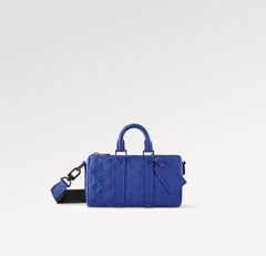 Boston - Monogram - 25 - Louis Vuitton Keepall 45 Blau Epi M42975 - Hand -  Vuitton - M41528 – an exclusive look inside the Louis Vuitton X Archive  Exhibition - Bag - Louis - Bag - Speedy