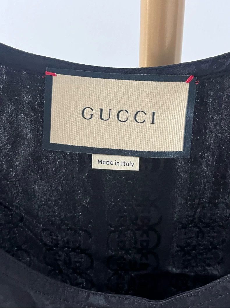 Gucci Gucci Black full-printed logo vest 2504-Nextarrow Size L / US 10 / IT 46 - 4 Thumbnail