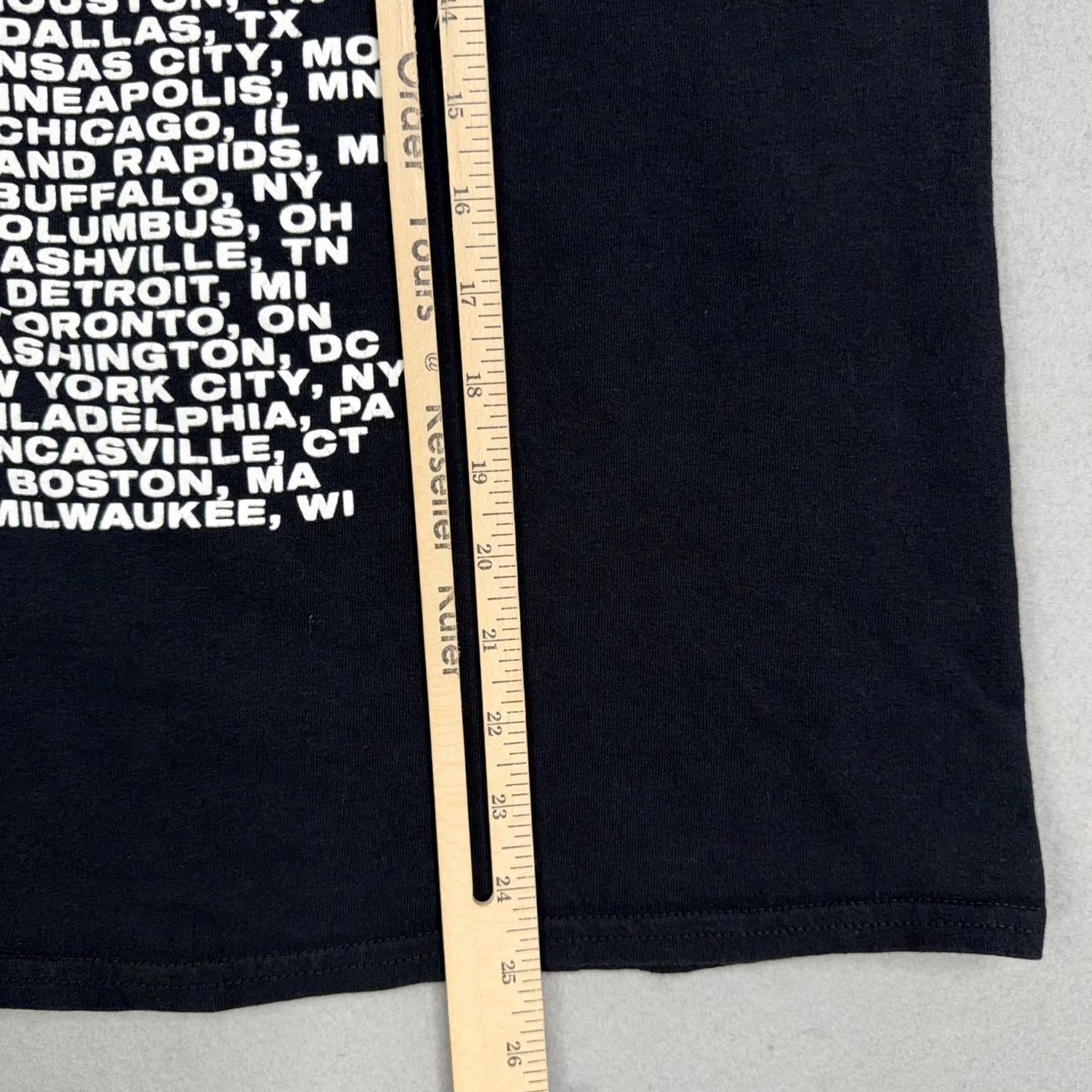 Vintage Justin Bieber Shirt Adult Small Black Justice World Tour Concert Graphic 2022 World Tour Size US S / EU 44-46 / 1 - 7 Thumbnail