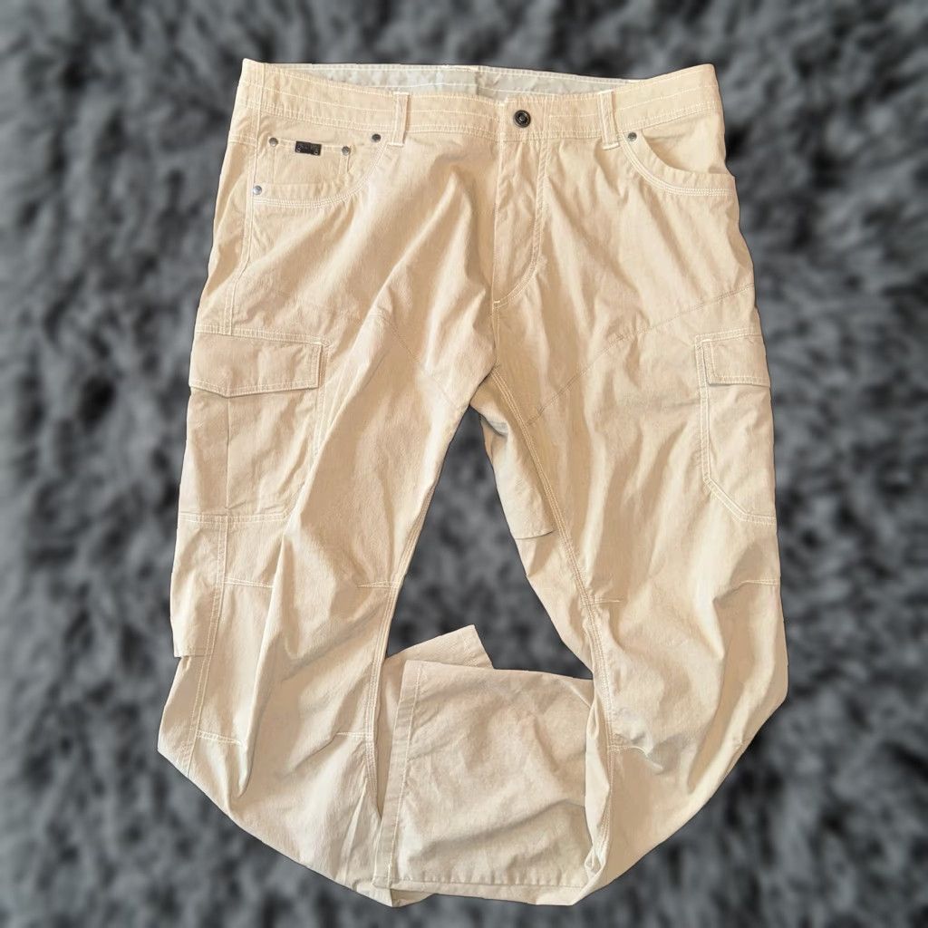 Vintage Kuhl Pants Mens 38x30 Beige Outdoor Hiking Vented Cargo Size US 38 / EU 54 - 1 Thumbnail