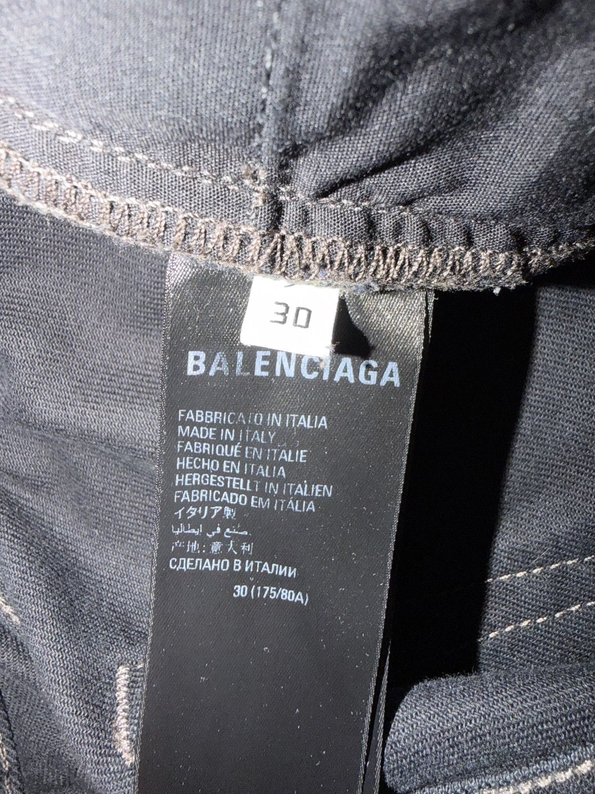 Balenciaga Balenciaga Black Super Fitted Jeans sz 30 Size US 30 / EU 46 - 2 Thumbnail