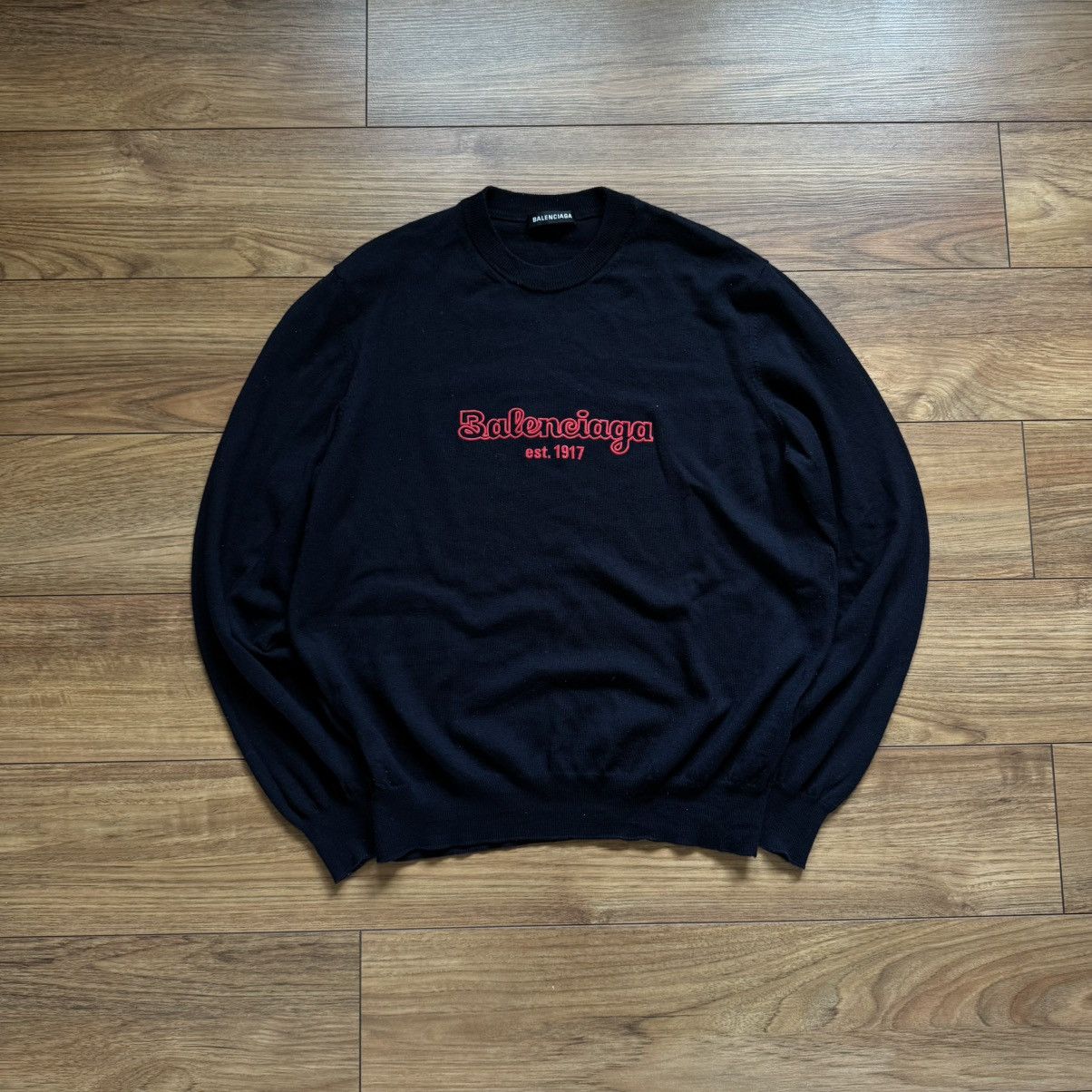 Balenciaga Balenciaga big embroidered logo sweater Size US M / EU 48-50 / 2 - 1 Thumbnail