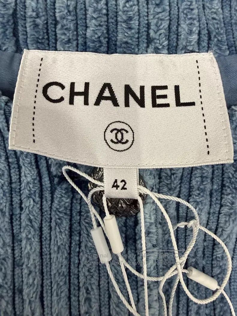 Chanel Chanel Blue corduroy short jacket Size M / US 6-8 / IT 42-44 - 4 Thumbnail