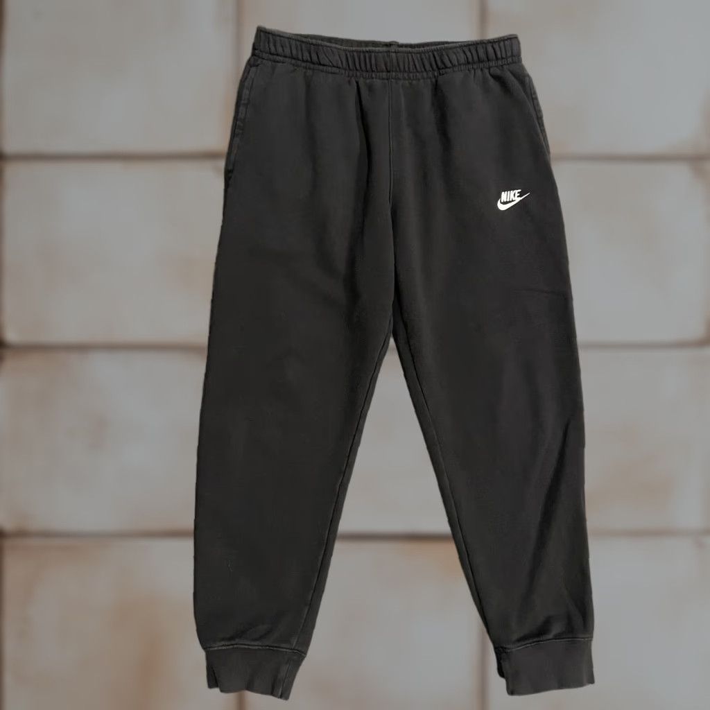 Nike Nike Club Fleece Joggers Sweatpants L Men Black BV2671-010 Size US 33 - 1 Thumbnail