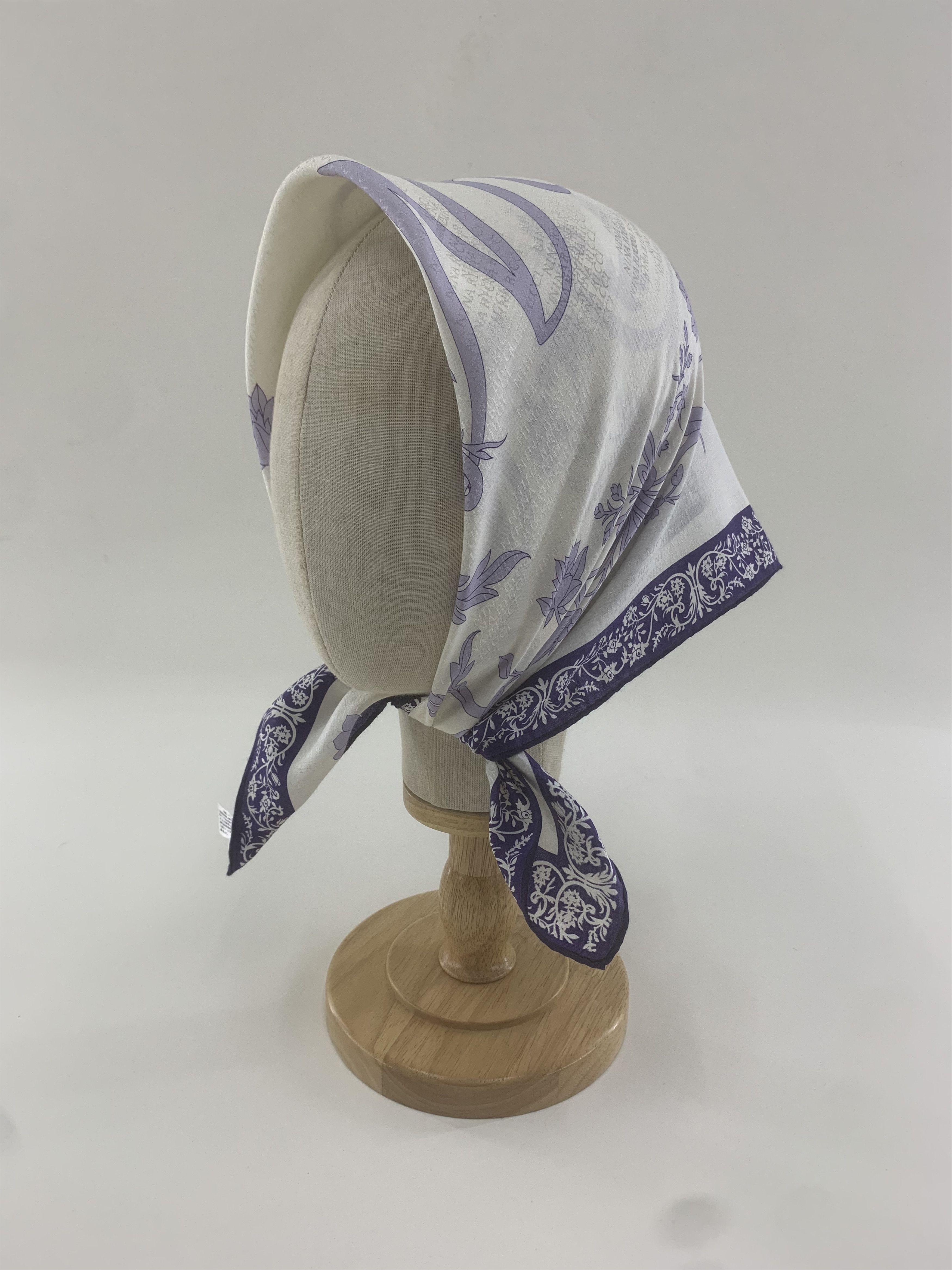 Nina Ricci Nina Ricci Handkerchief Bandana Neckerchief Square TB3360 Size ONE SIZE - 1 Thumbnail