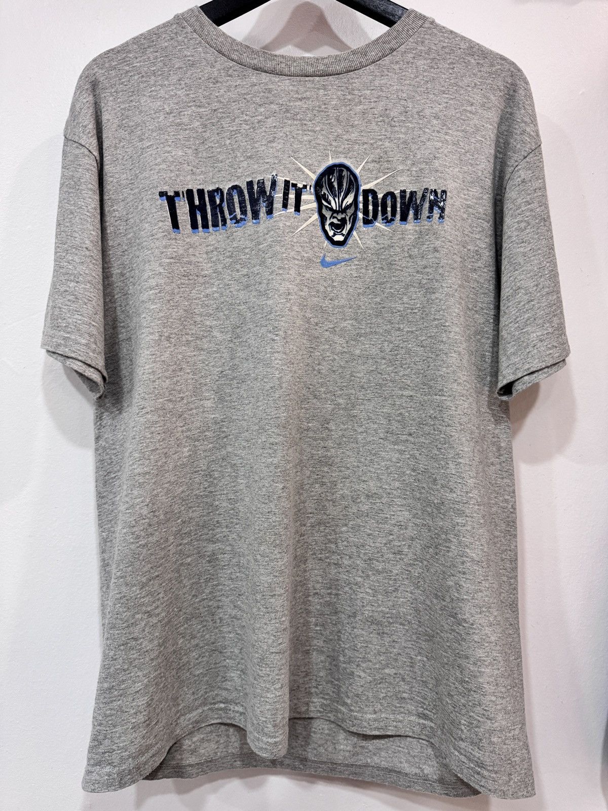 Nike Vintage 2000’s Nike Basketball T-Shirt Size US XL / EU 56 / 4 - 1 Thumbnail