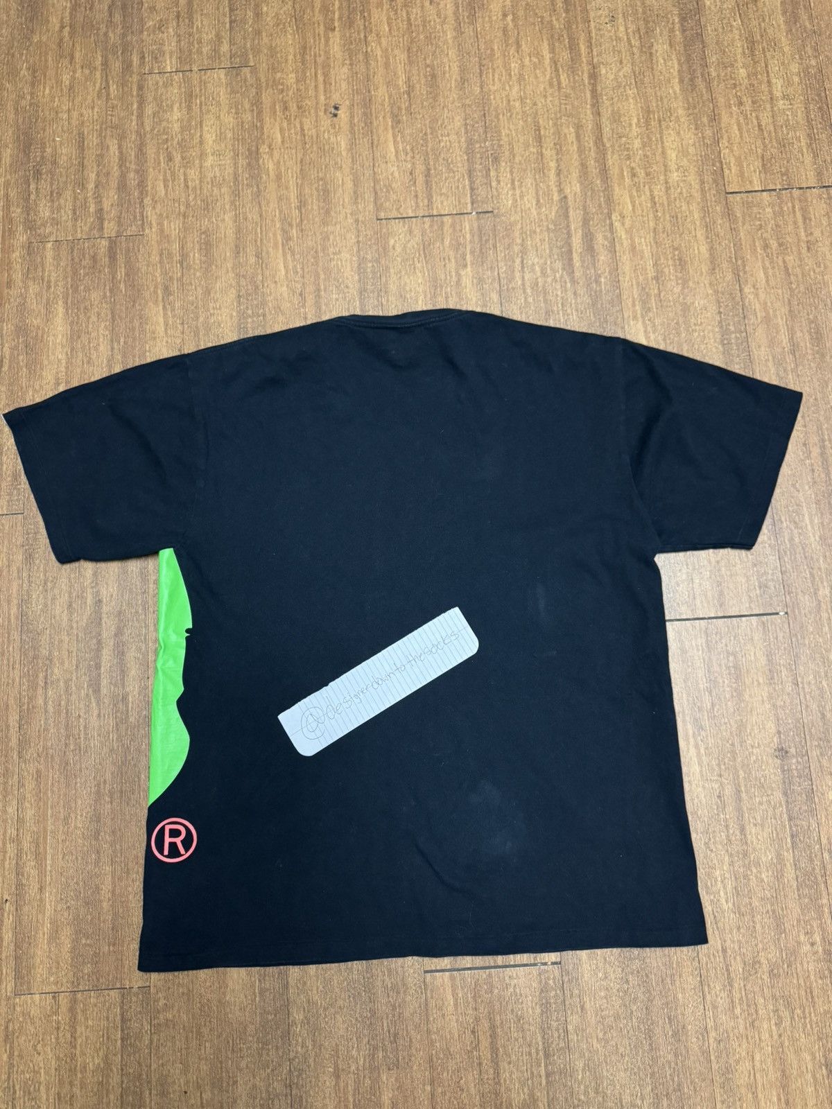 Bape Neon Side Big Ape Head Tee Size US XXL / EU 58 / 5 - 2 Thumbnail