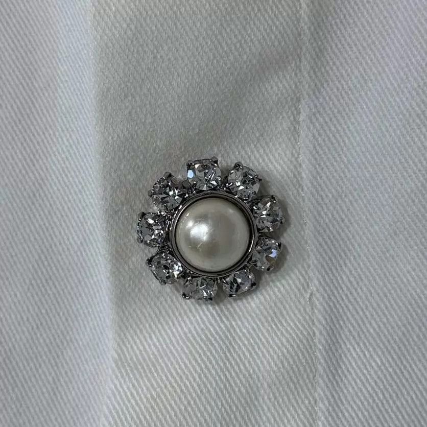 Miu Miu MIU MIU Pearl & Crystal Button Denim Jacket Women's 36 Size XS / US 0-2 / IT 36-38 - 5 Thumbnail