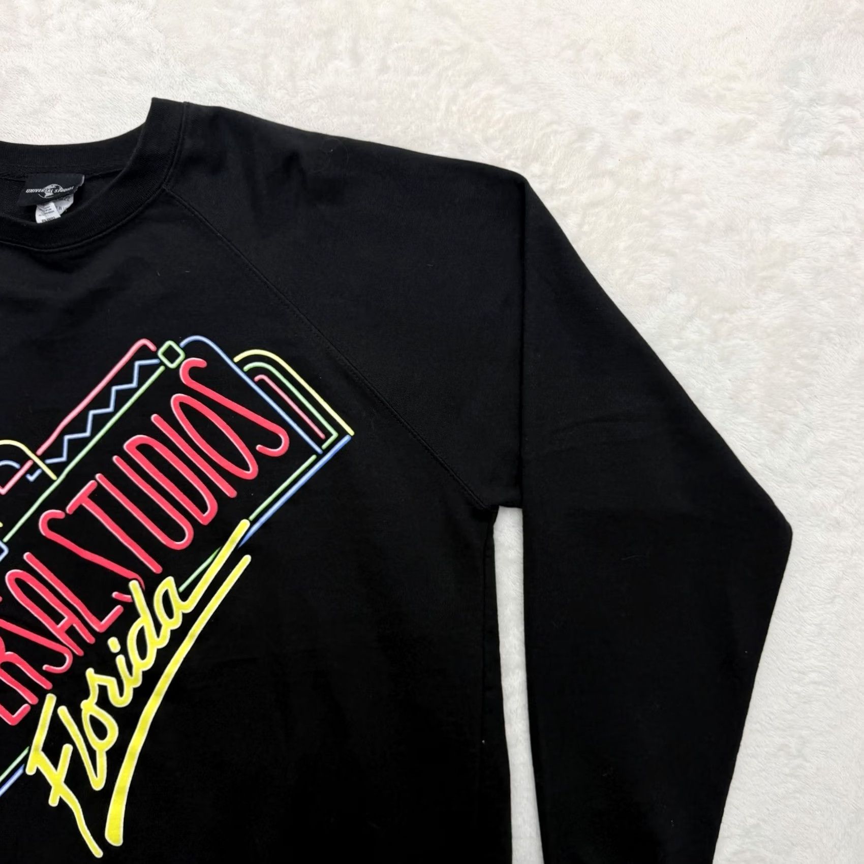Vintage Universal Studios Sweatshirt Mens 2XL Black Neon Graphic Fleece Pullover Shirt Size US XXL / EU 58 / 5 - 7 Thumbnail