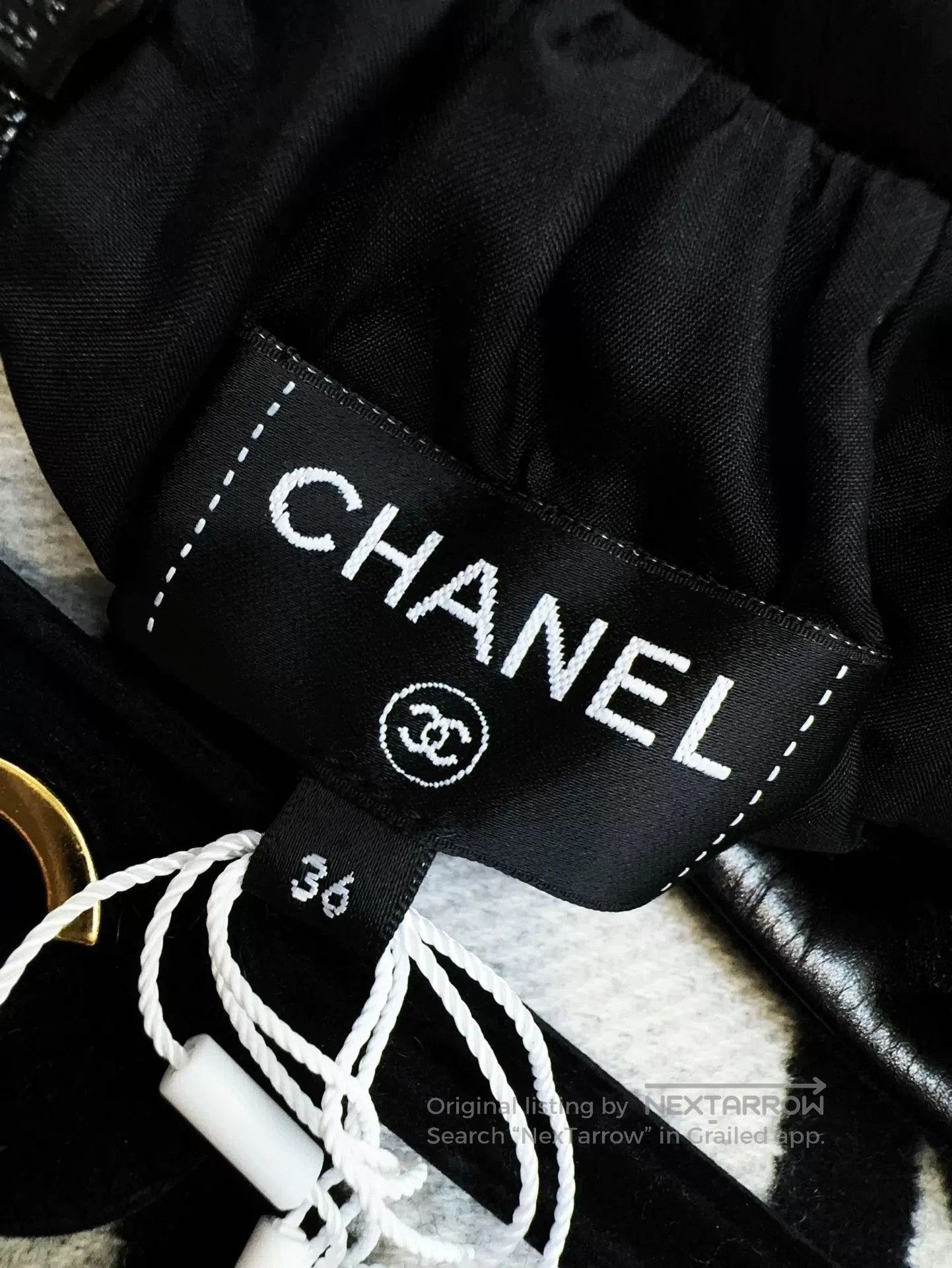 Chanel Chanel Black Leather Flare Skirt 22b. Size US 36 / EU 52 - 5 Thumbnail