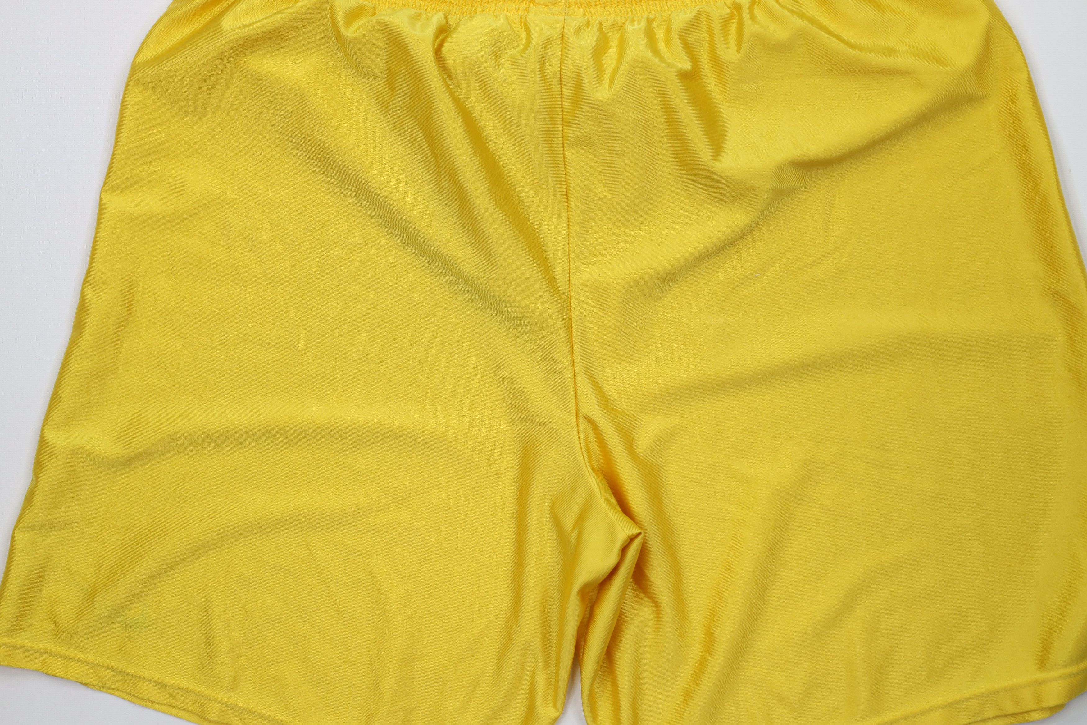 Nike Vintage 90s Nike Swoosh Gym Basketball Shorts Yellow USA Size US 36 / EU 52 - 11 Thumbnail