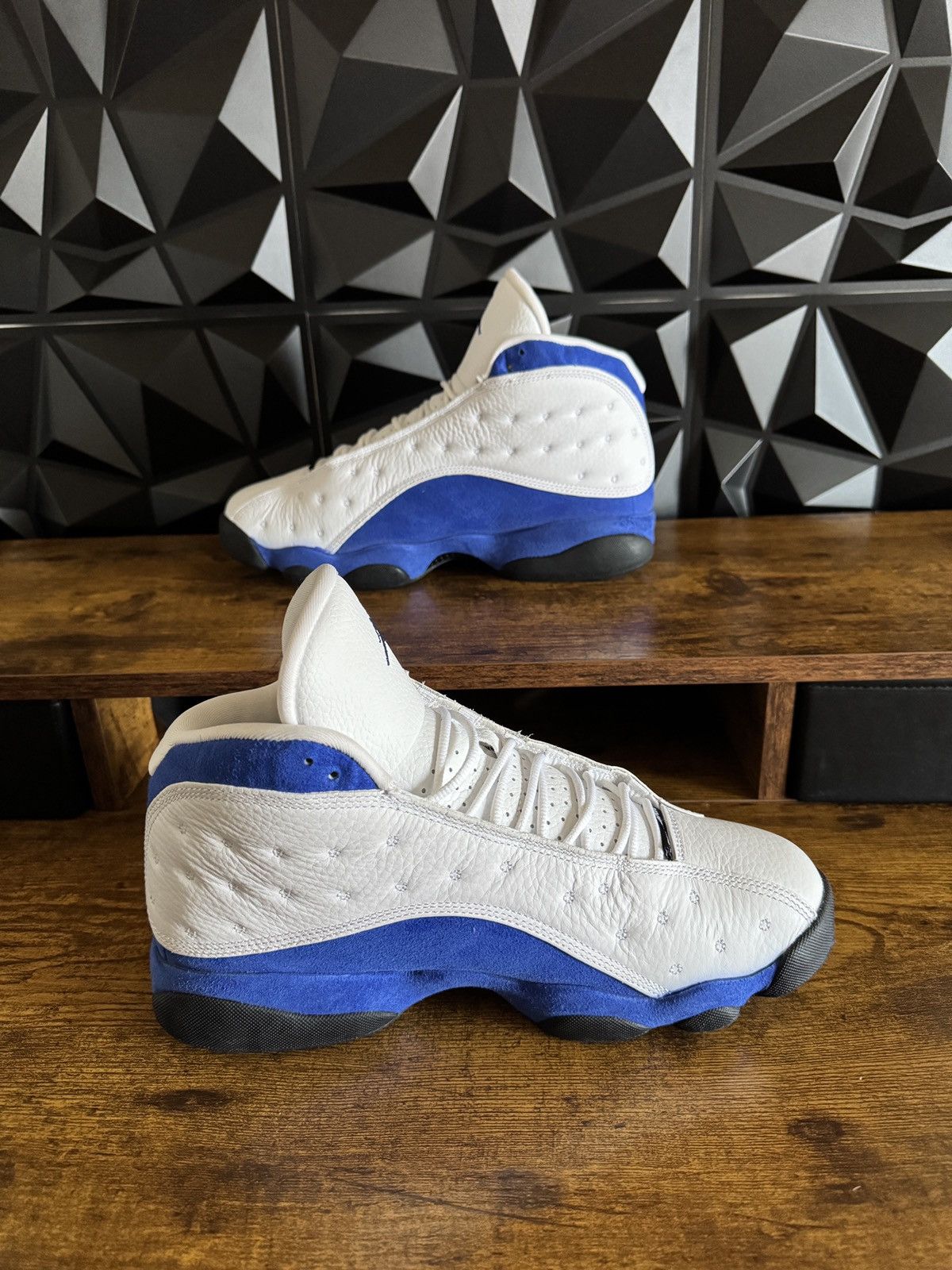 Jordan Brand Jordan 13 Hyper Royal Black Size US 10 / EU 43 - 2 Thumbnail