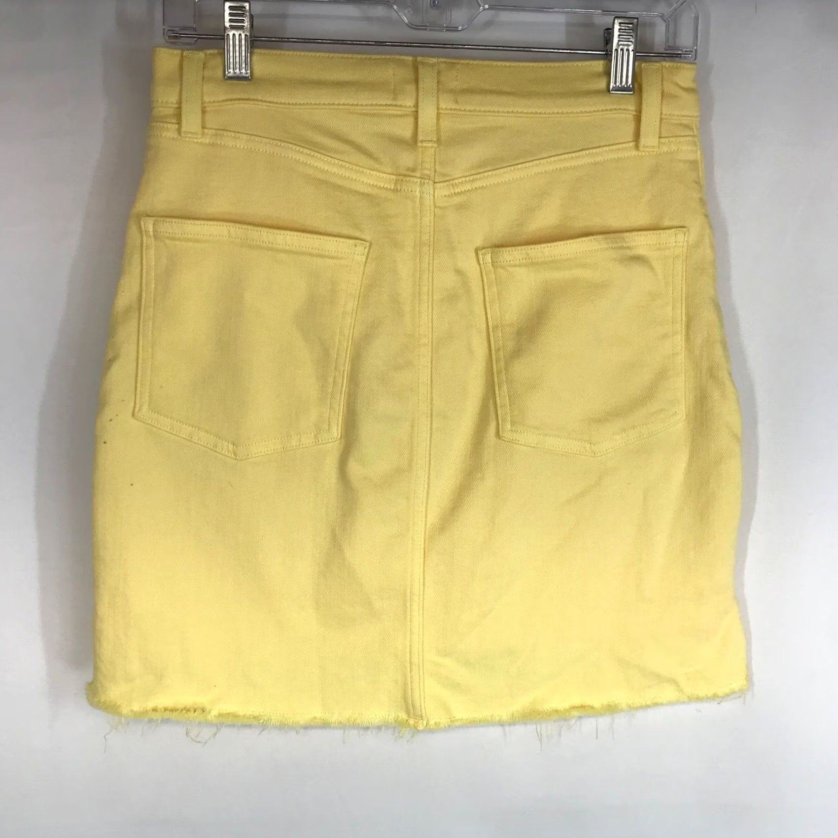 Vintage VINTAGE Wilfred Free Yellow Denim Skirt Frayed Hem Mini Size 8 Size 30" / US 8 / IT 44 - 4 Thumbnail