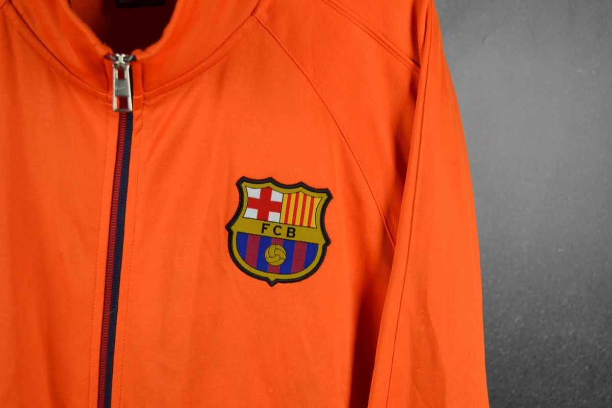 Nike FC Barcelona vintage Nike soccer track jacket orange Size US XL / EU 56 / 4 - 4 Thumbnail